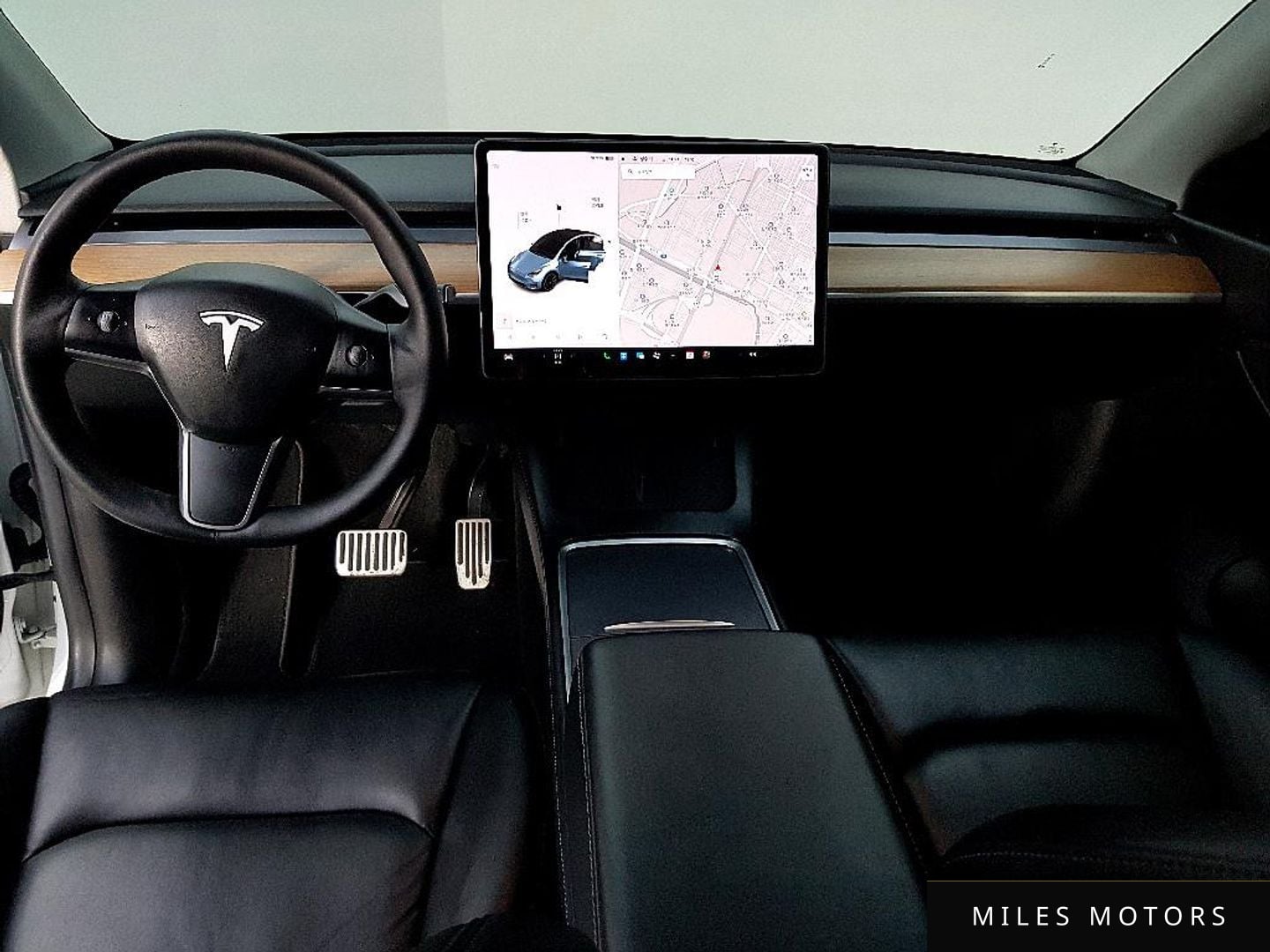 Tesla Model Y 2021 — миниатюра 6