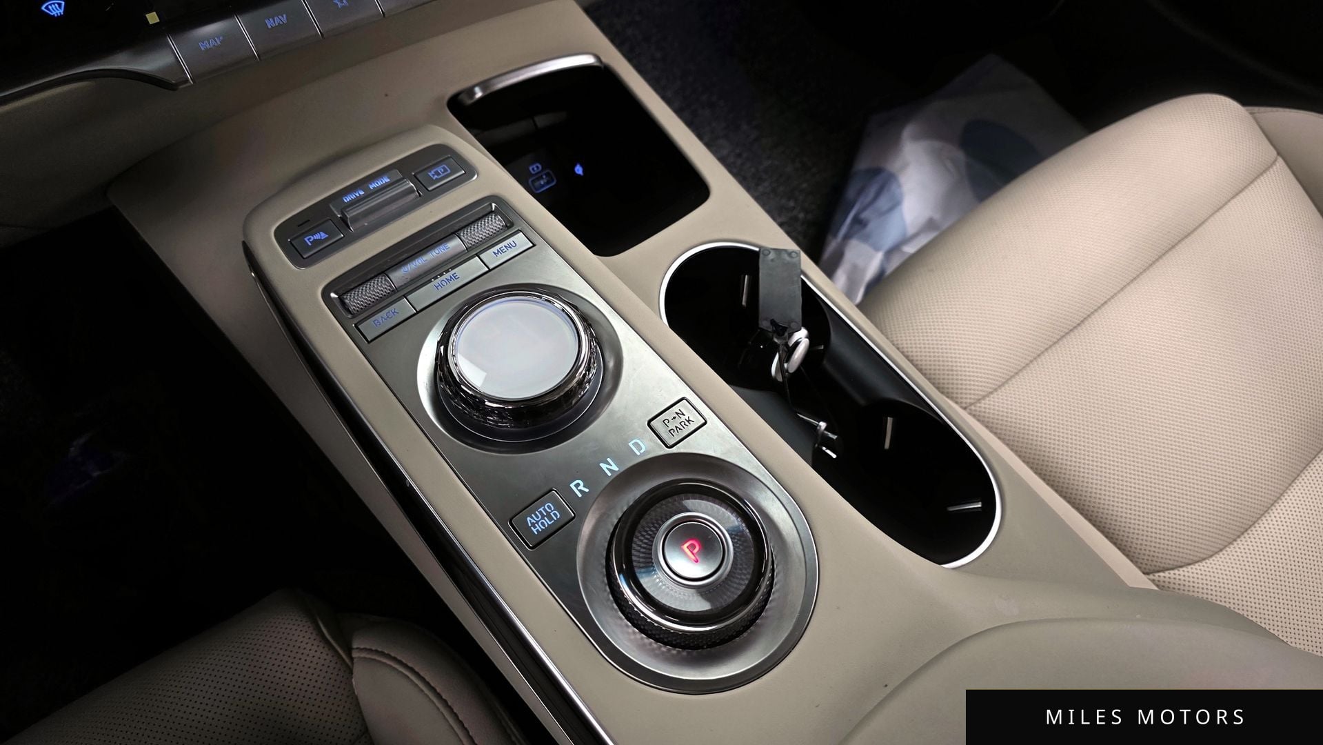 Genesis GV70 2024 — миниатюра 12