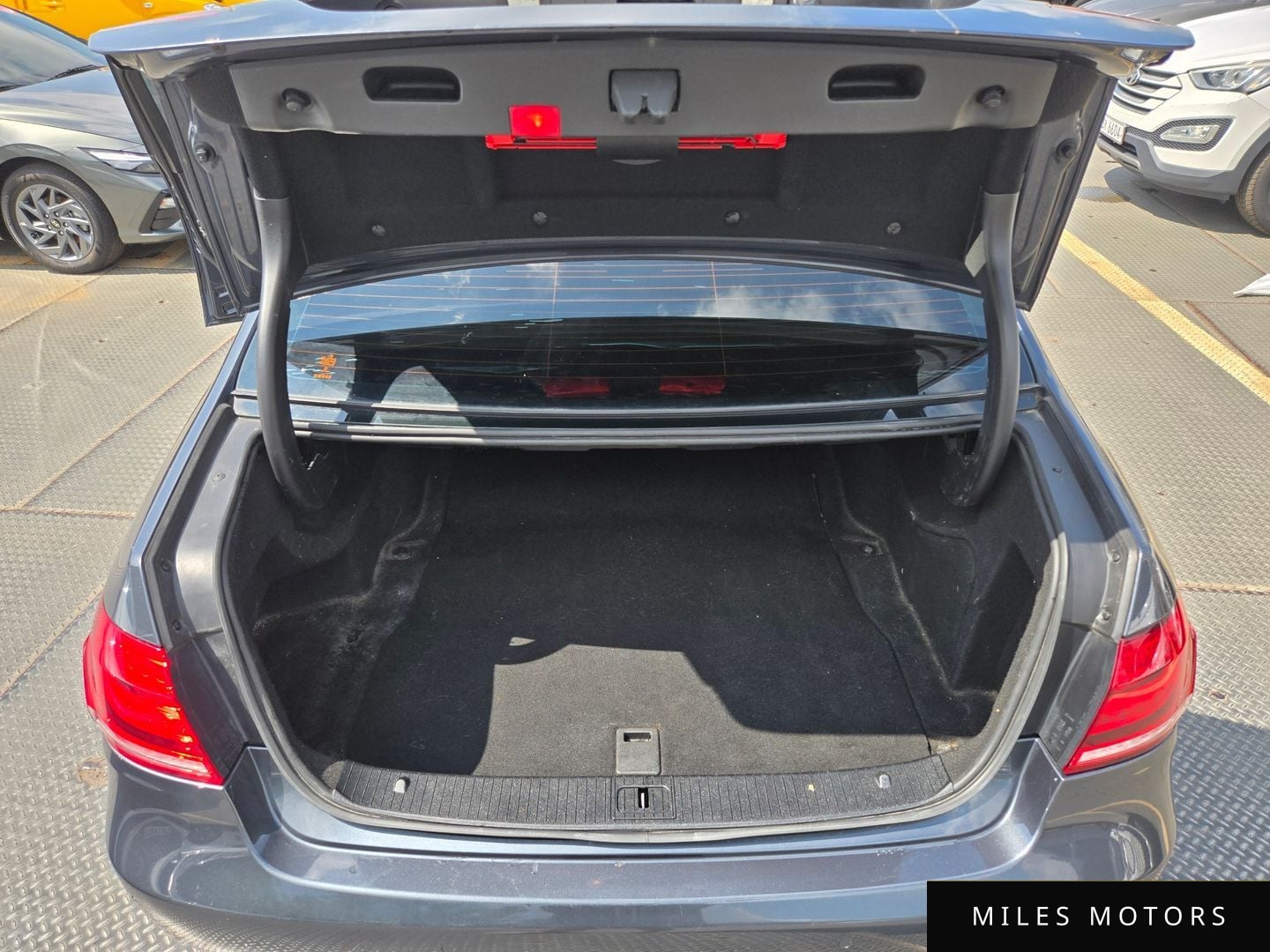 Mercedes-Benz E-Class W212 2016 — миниатюра 7