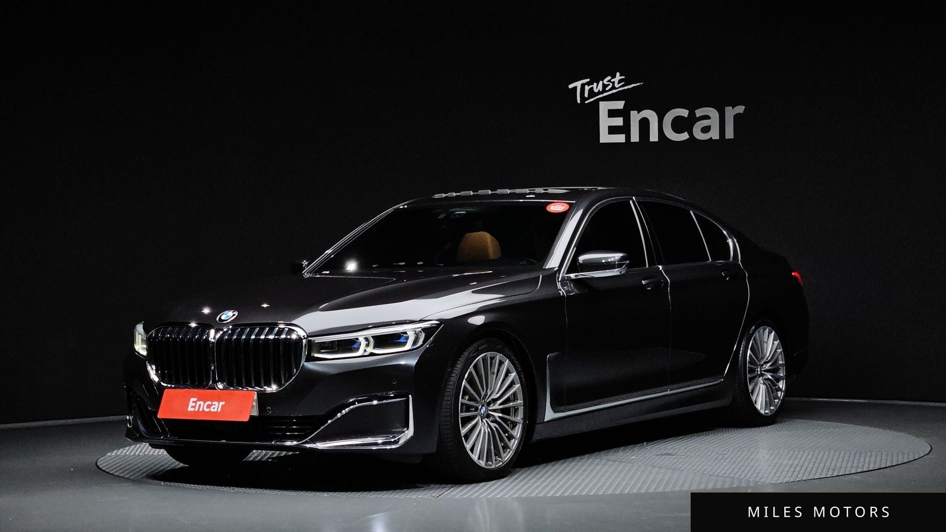 BMW 7 Series (G11) 2021 — фото 1 из 12