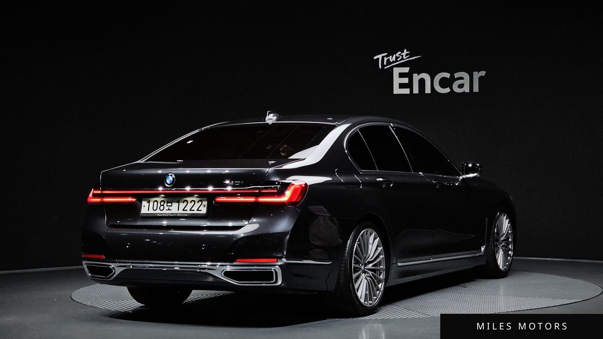 BMW 7 Series (G11) 2021 — миниатюра 2