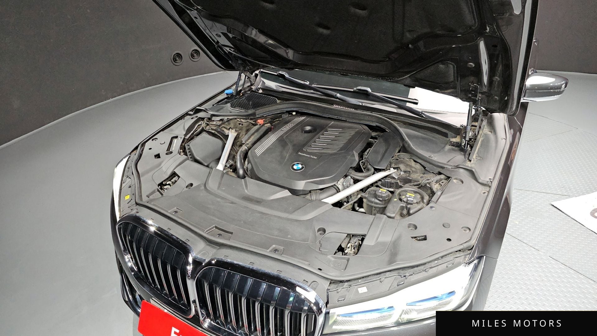 BMW 7 Series (G11) 2021 — миниатюра 6
