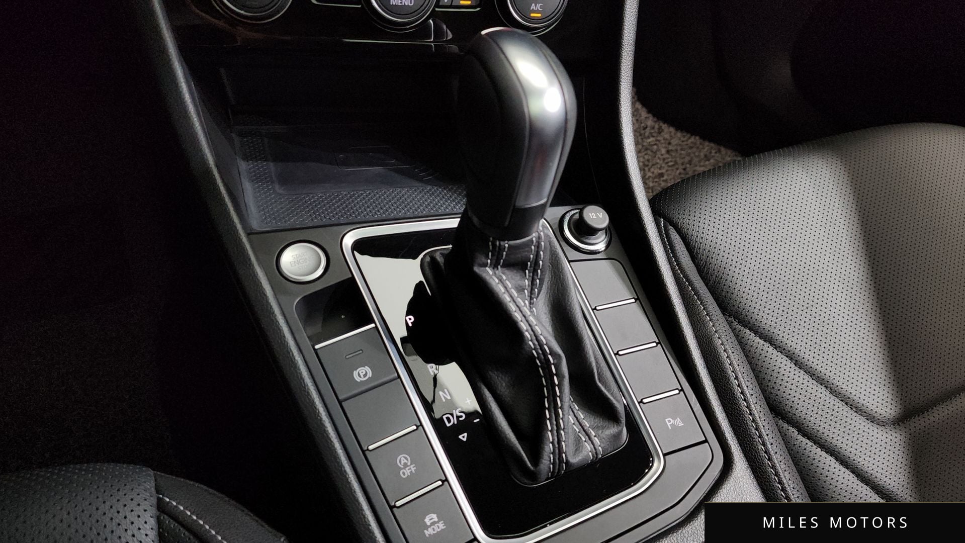 Volkswagen Jetta 2021 — миниатюра 11