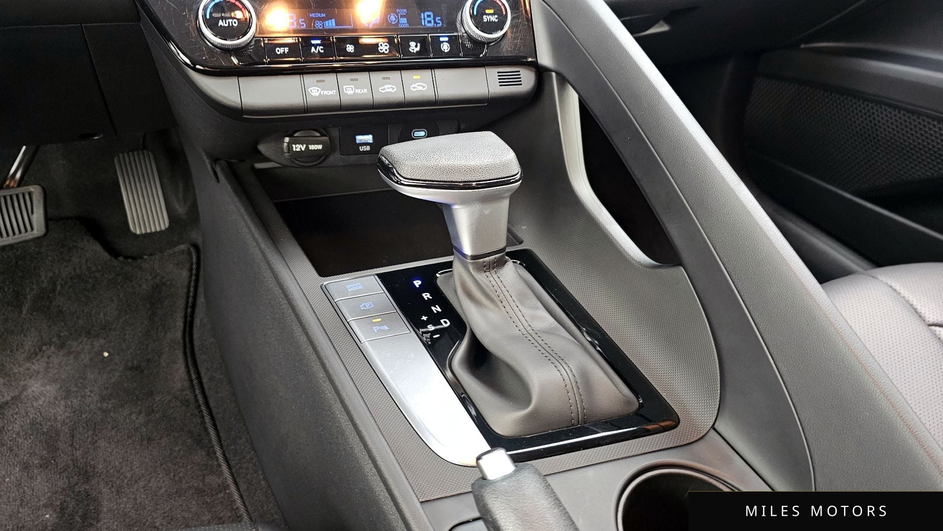 Hyundai AVANTE 2024 — миниатюра 9