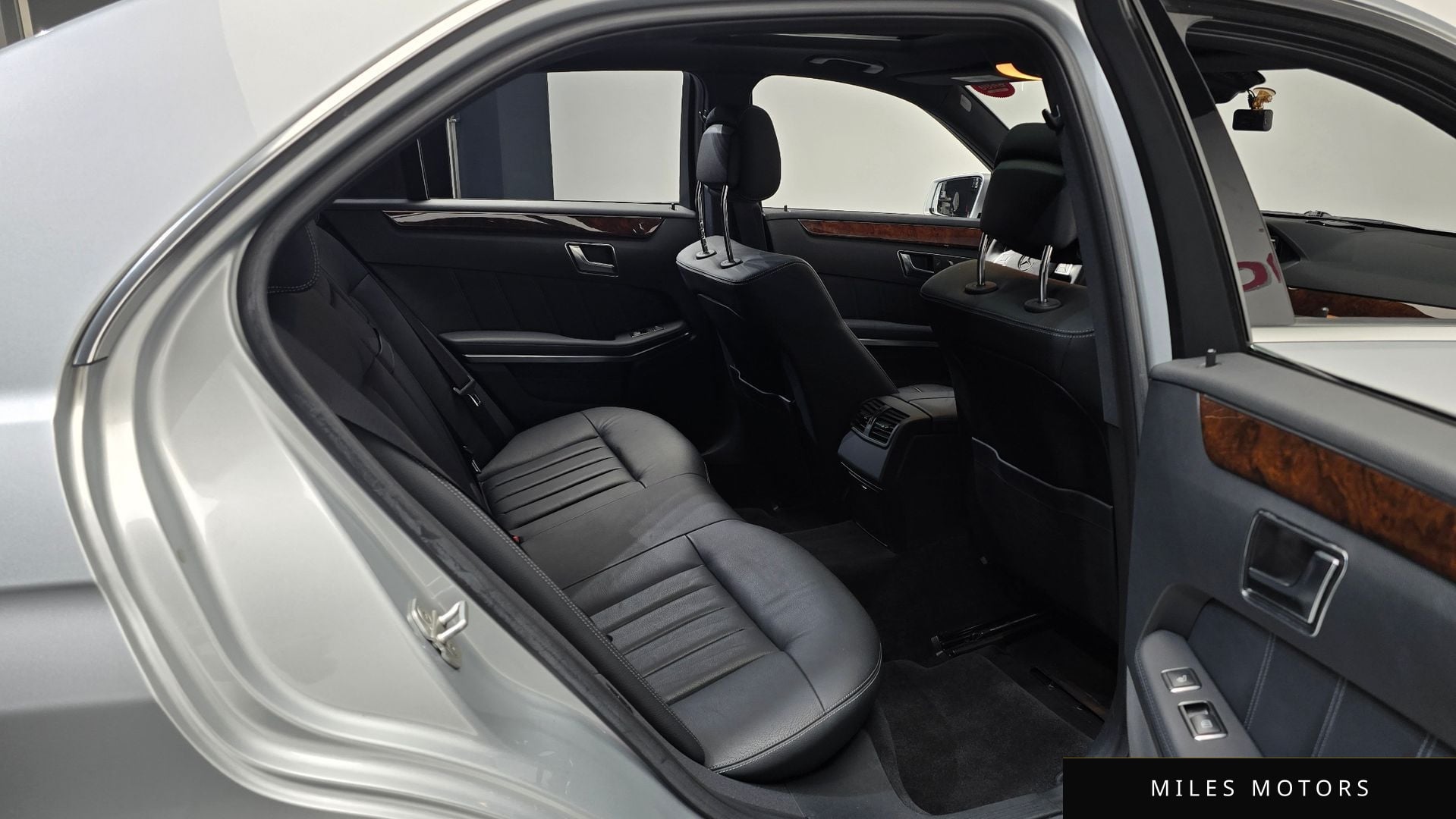 Mercedes-Benz E-Class W212 2014 — миниатюра 12