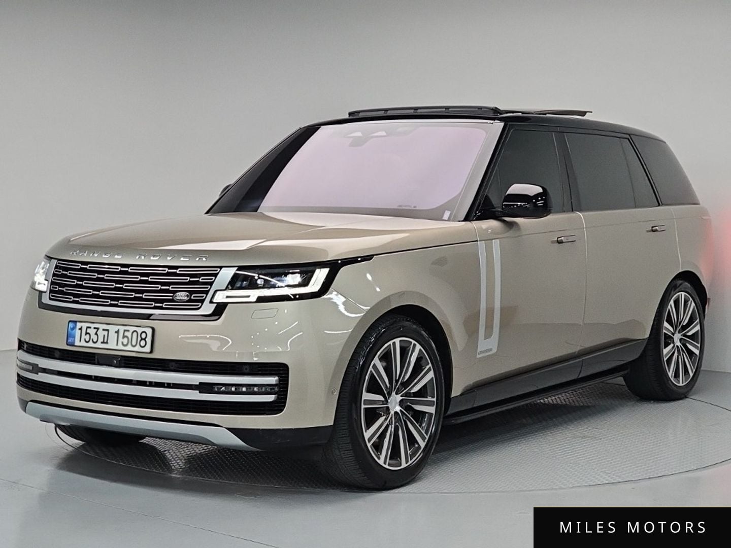 Land Rover Range Rover 2023 — миниатюра 2