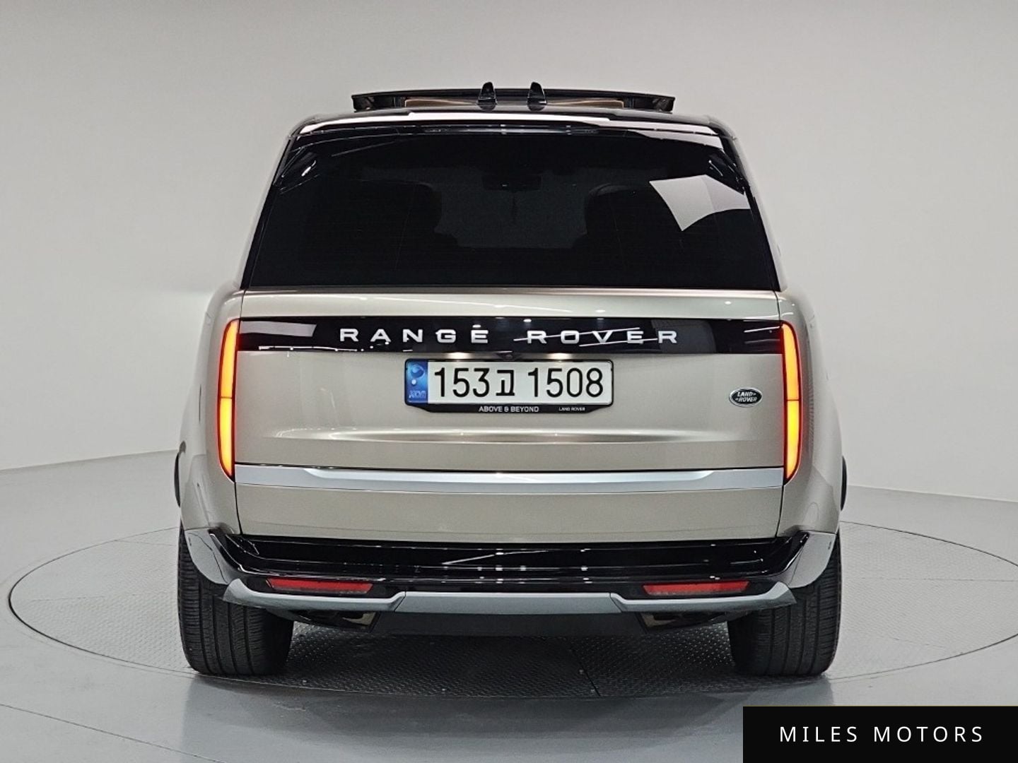 Land Rover Range Rover 2023 — миниатюра 3