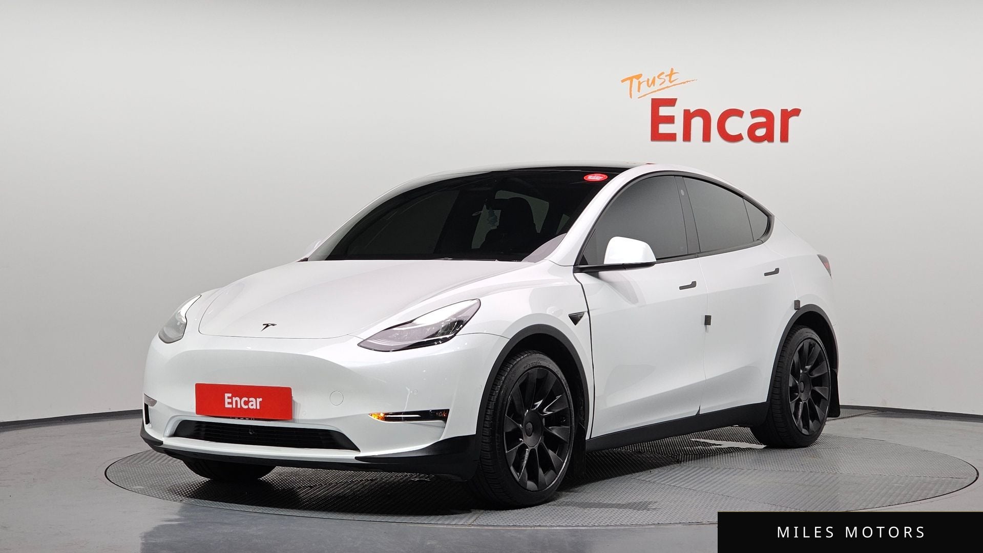 Tesla Model Y 2022 — фото 1 из 12