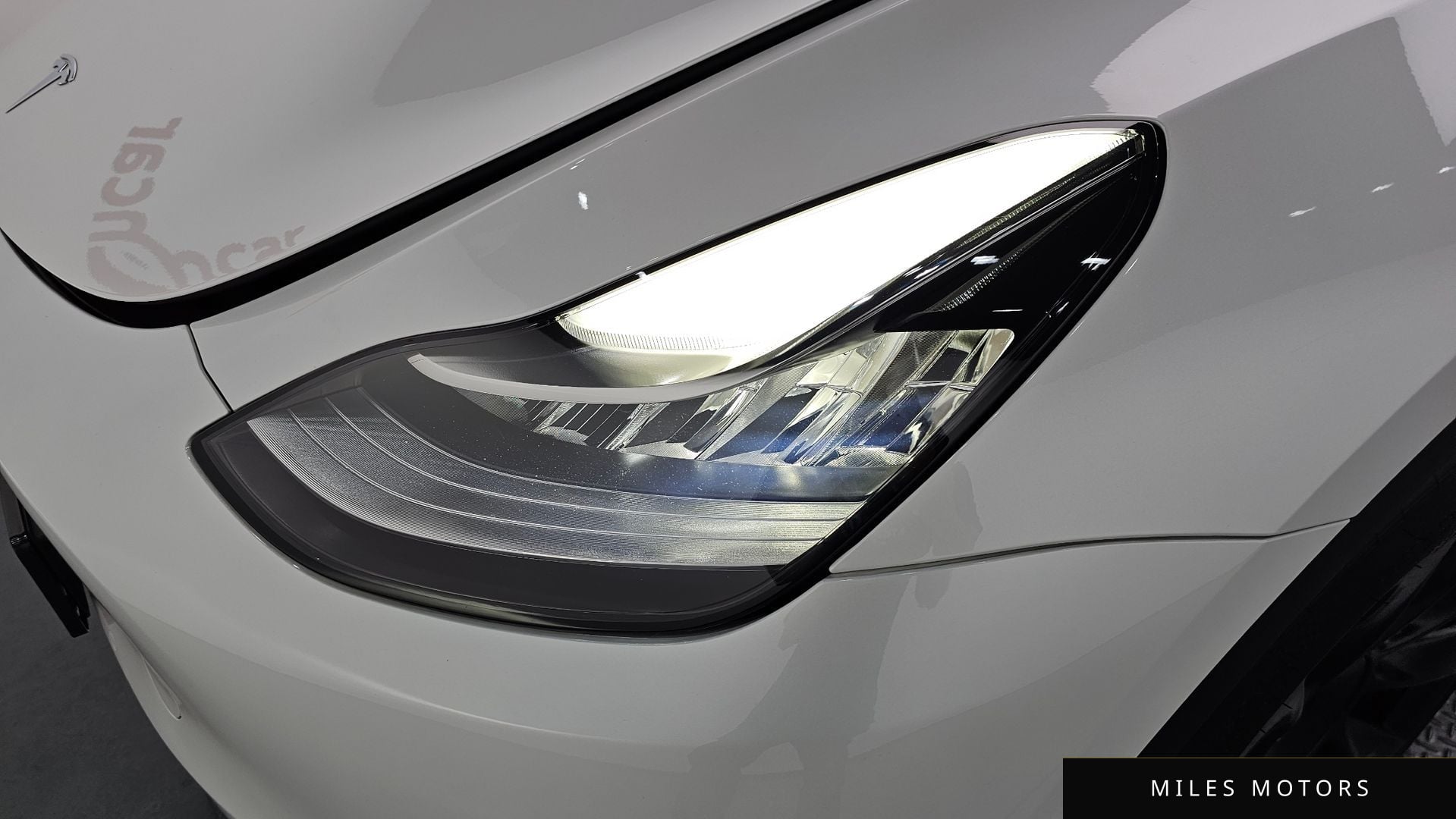 Tesla Model Y 2022 — миниатюра 8