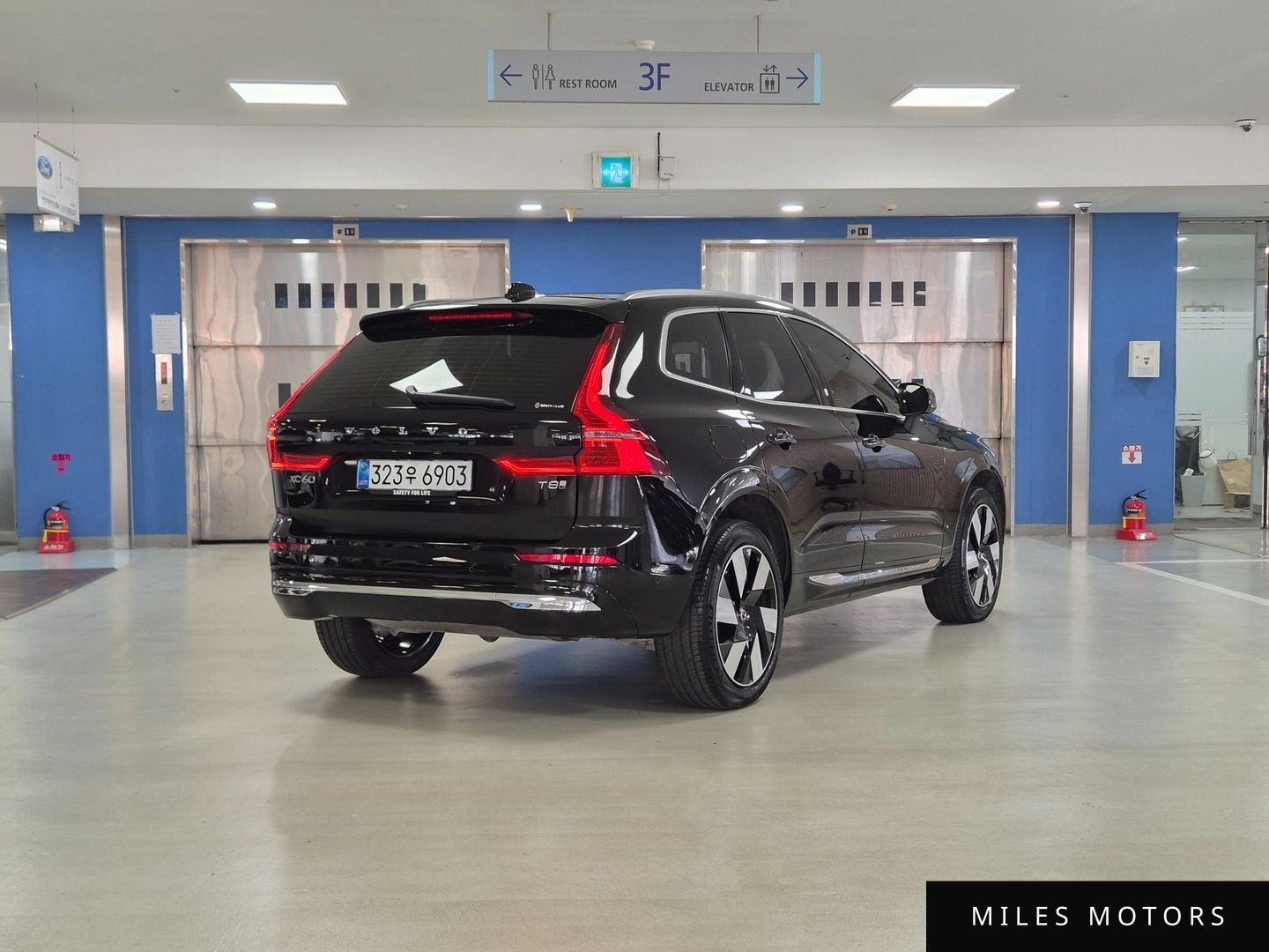 Volvo XC60 2025 — миниатюра 2