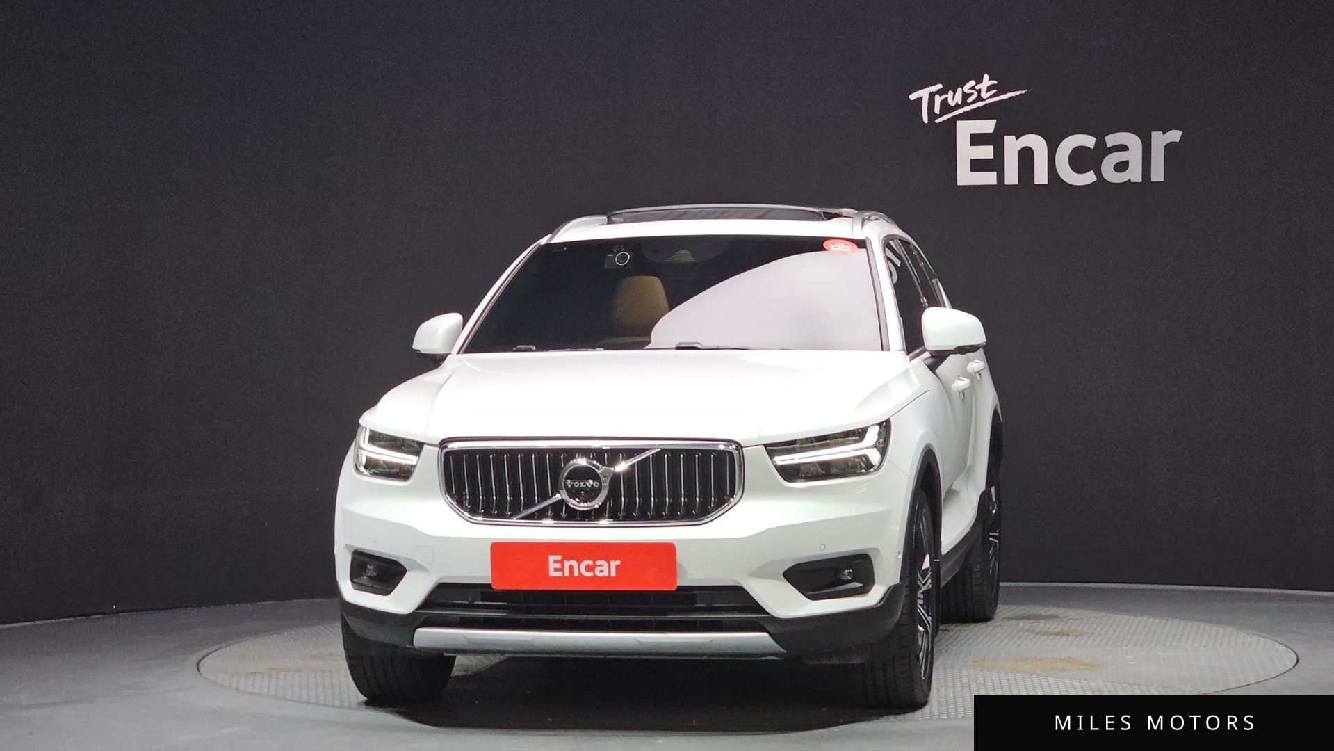 Volvo XC40 2022 — миниатюра 3