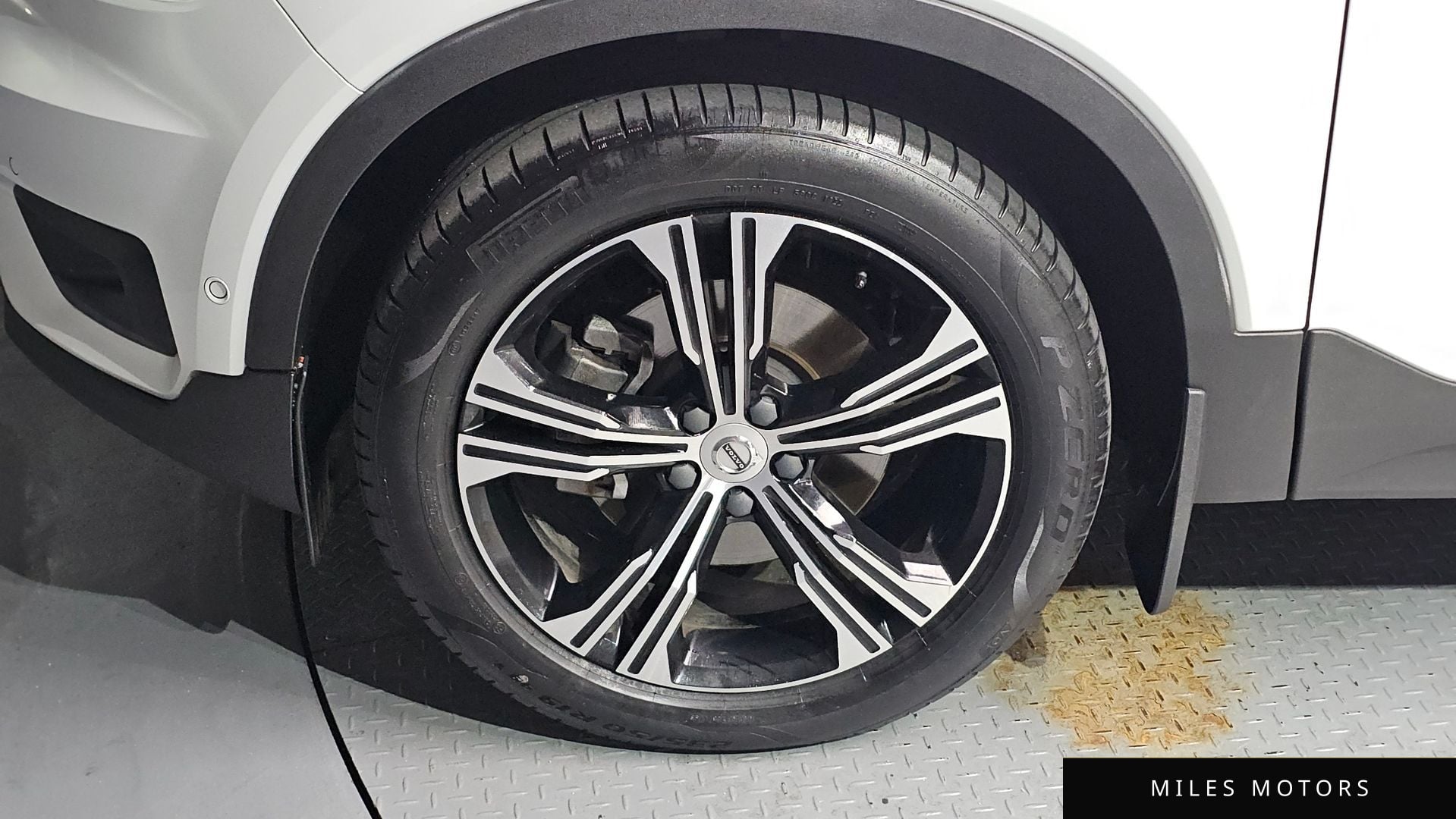 Volvo XC40 2022 — миниатюра 5