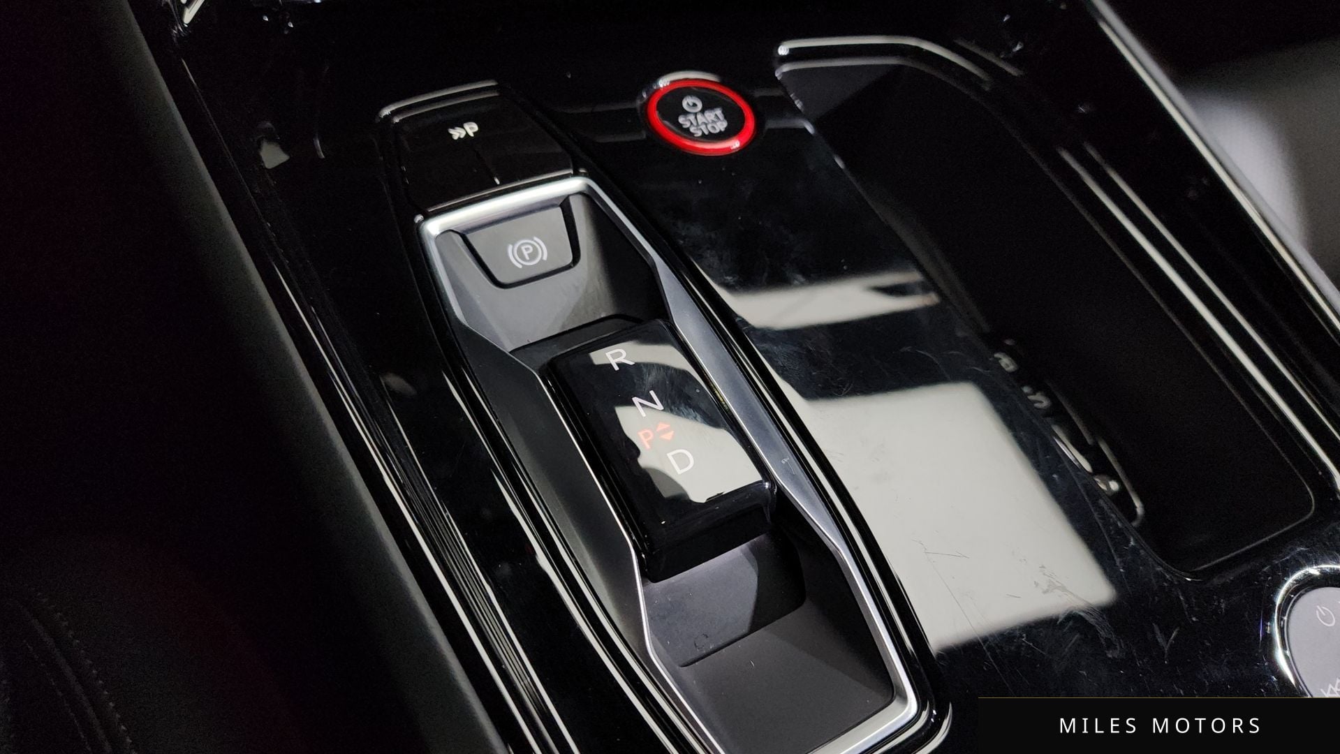 Audi e-tron GT 2022 — миниатюра 12