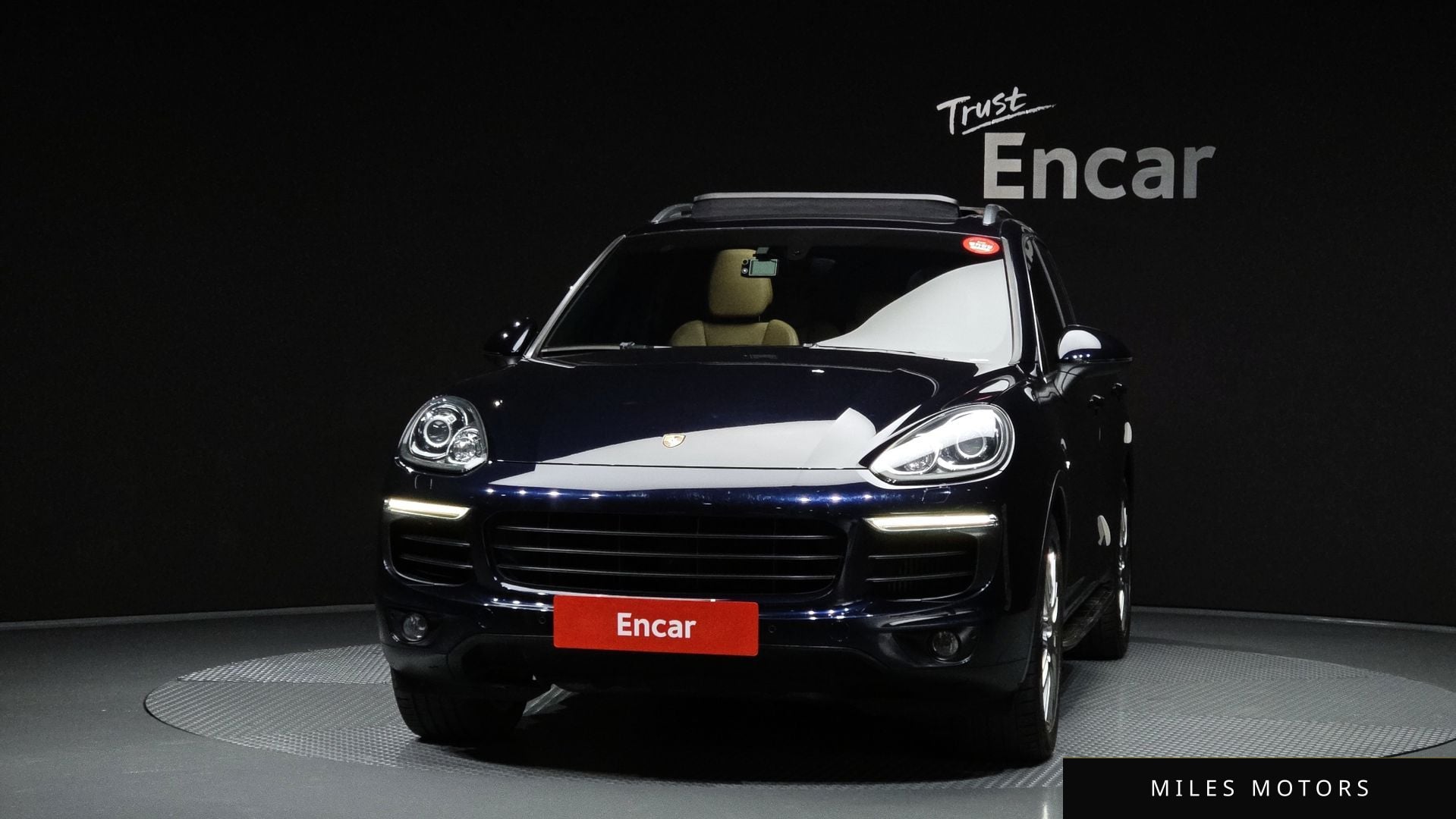 Porsche Cayenne 2016 — миниатюра 3