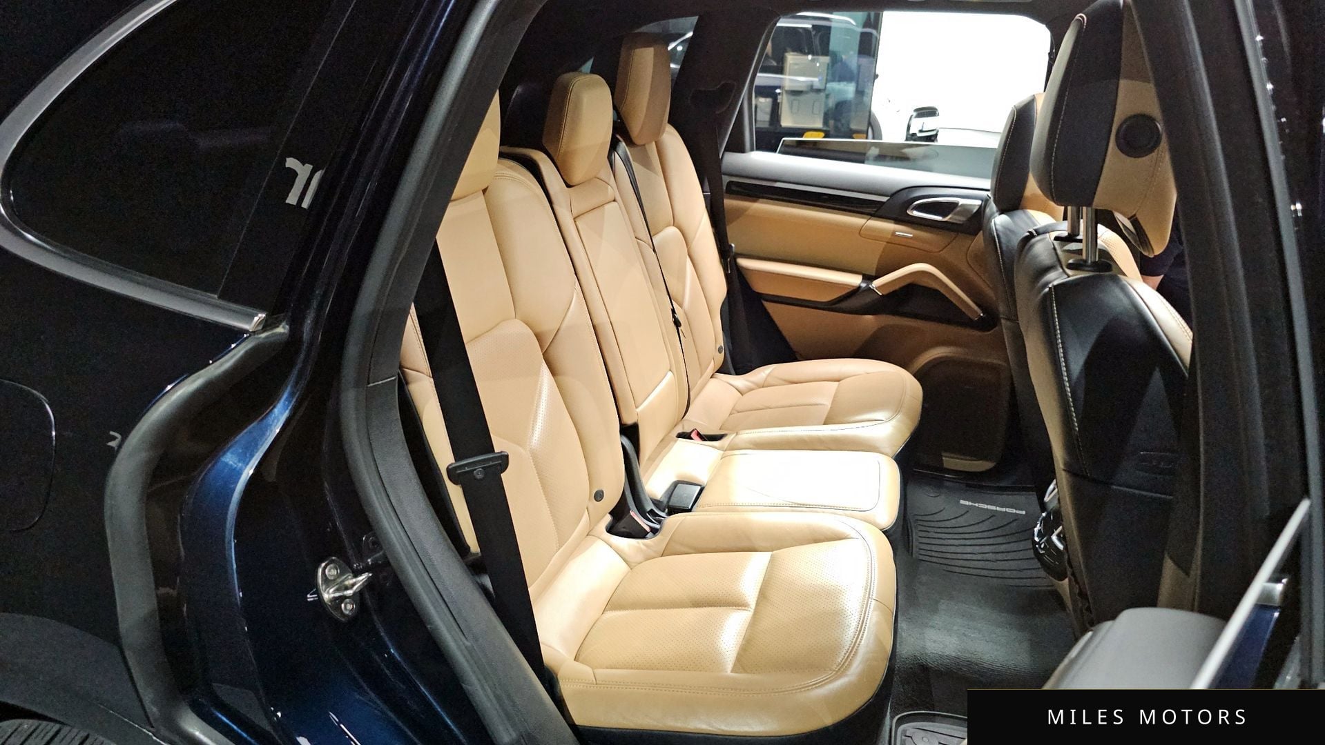 Porsche Cayenne 2016 — миниатюра 11