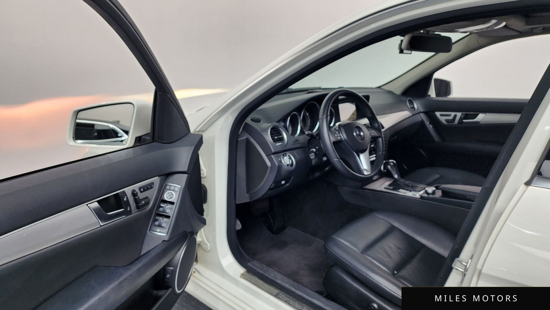 Mercedes-Benz C-Class W204 2012 — миниатюра 10