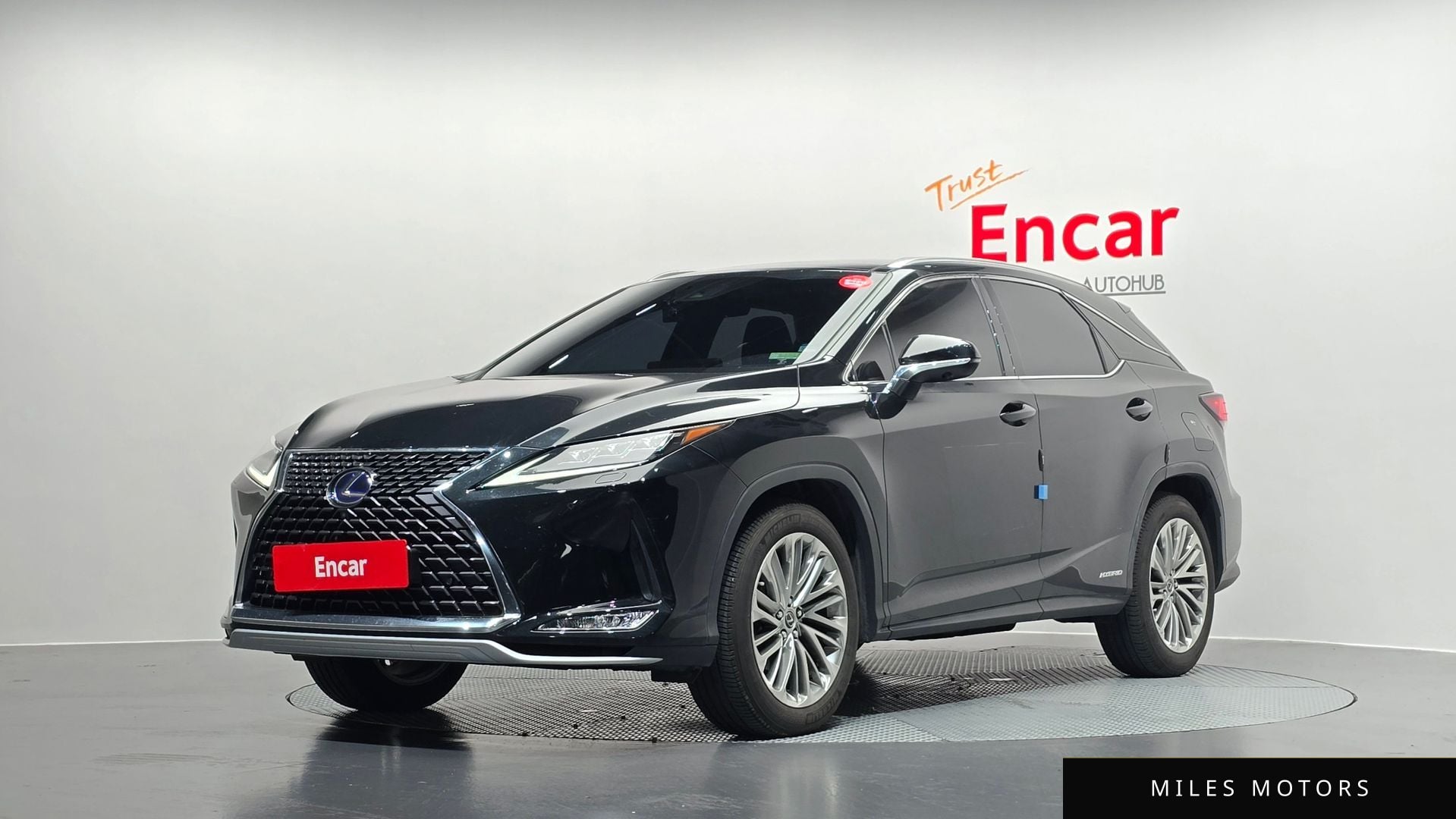 Лексус RX450h 2021 — фото 1 из 12