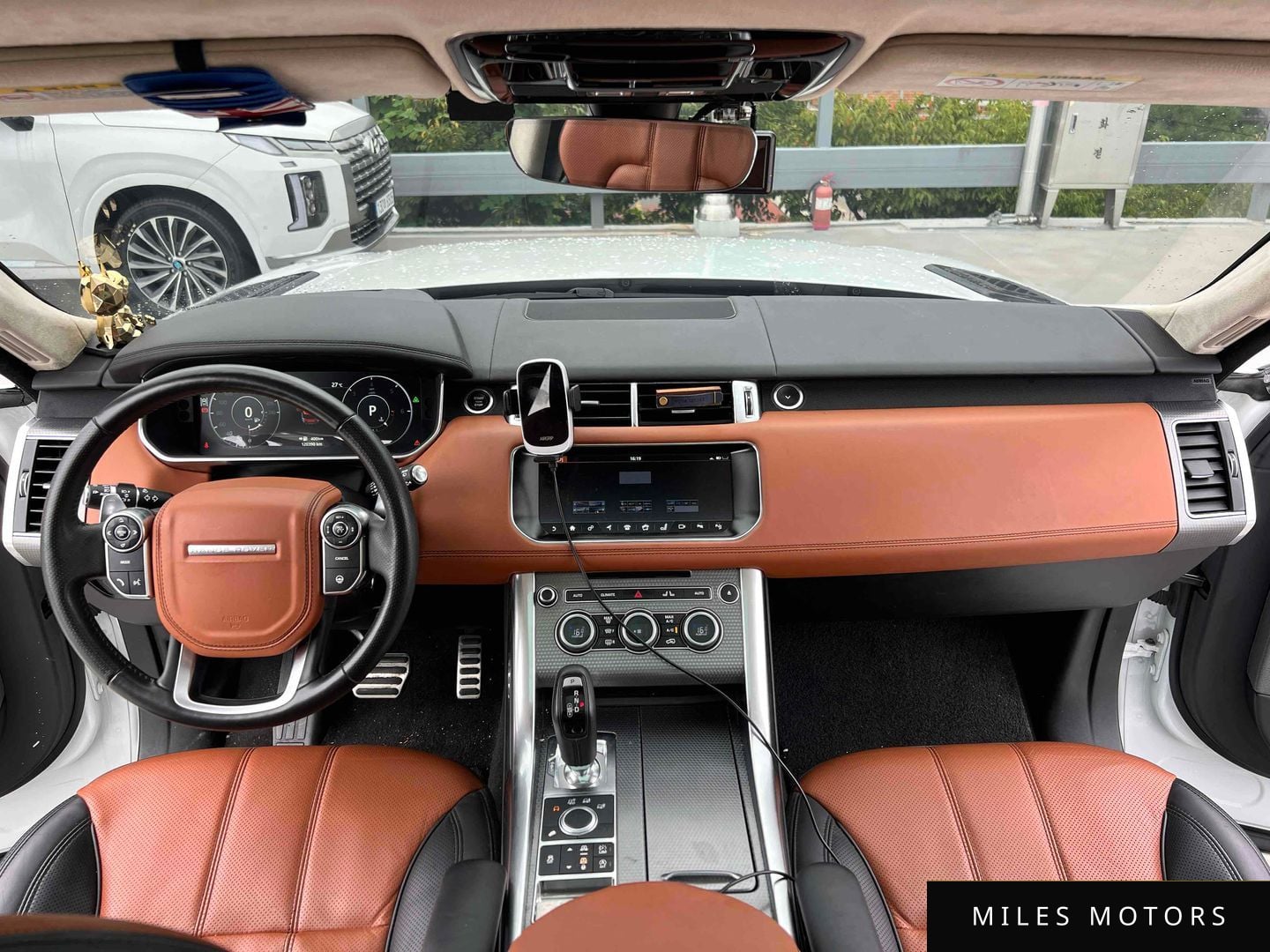 Land Rover Range Rover Sport 2017 — миниатюра 8