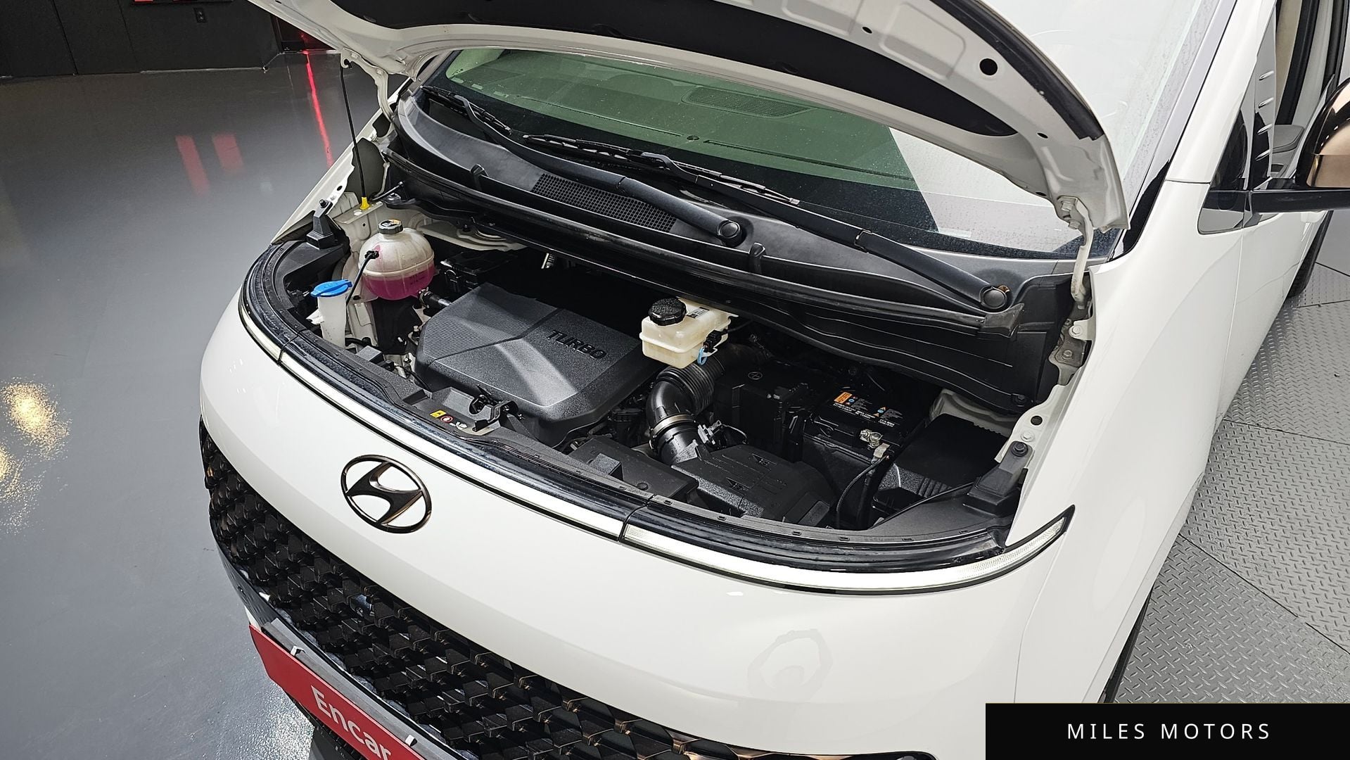 Hyundai Staria 2022 — миниатюра 6