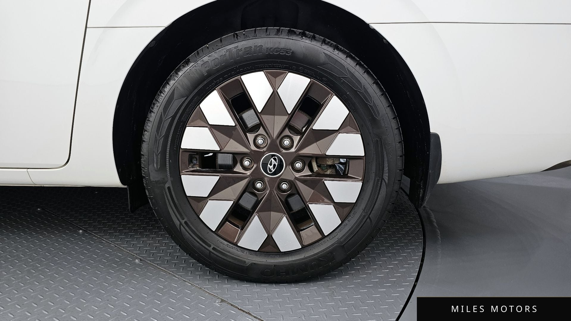 Hyundai Staria 2022 — миниатюра 7