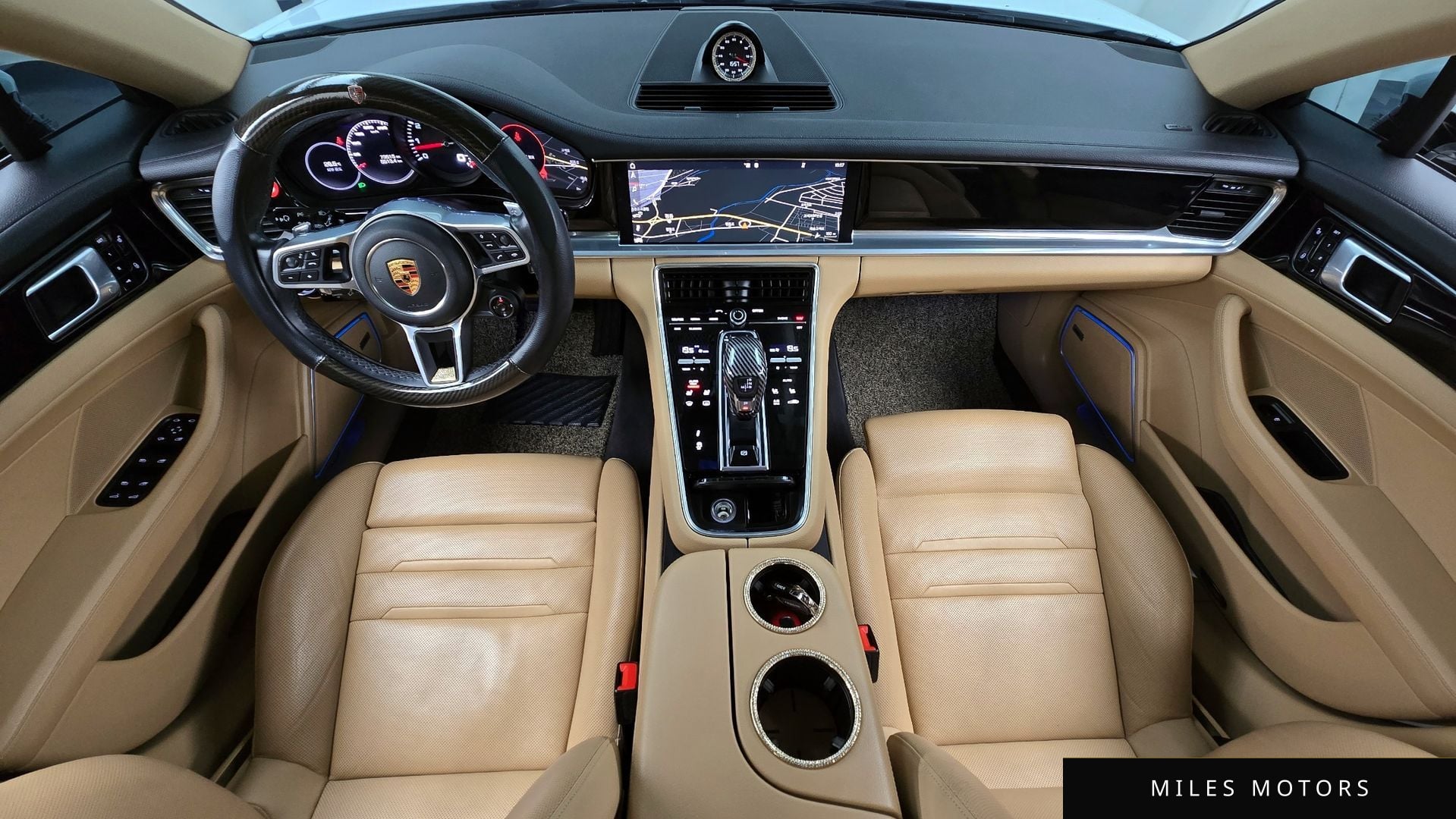 Porsche Panamera 2018 — миниатюра 10