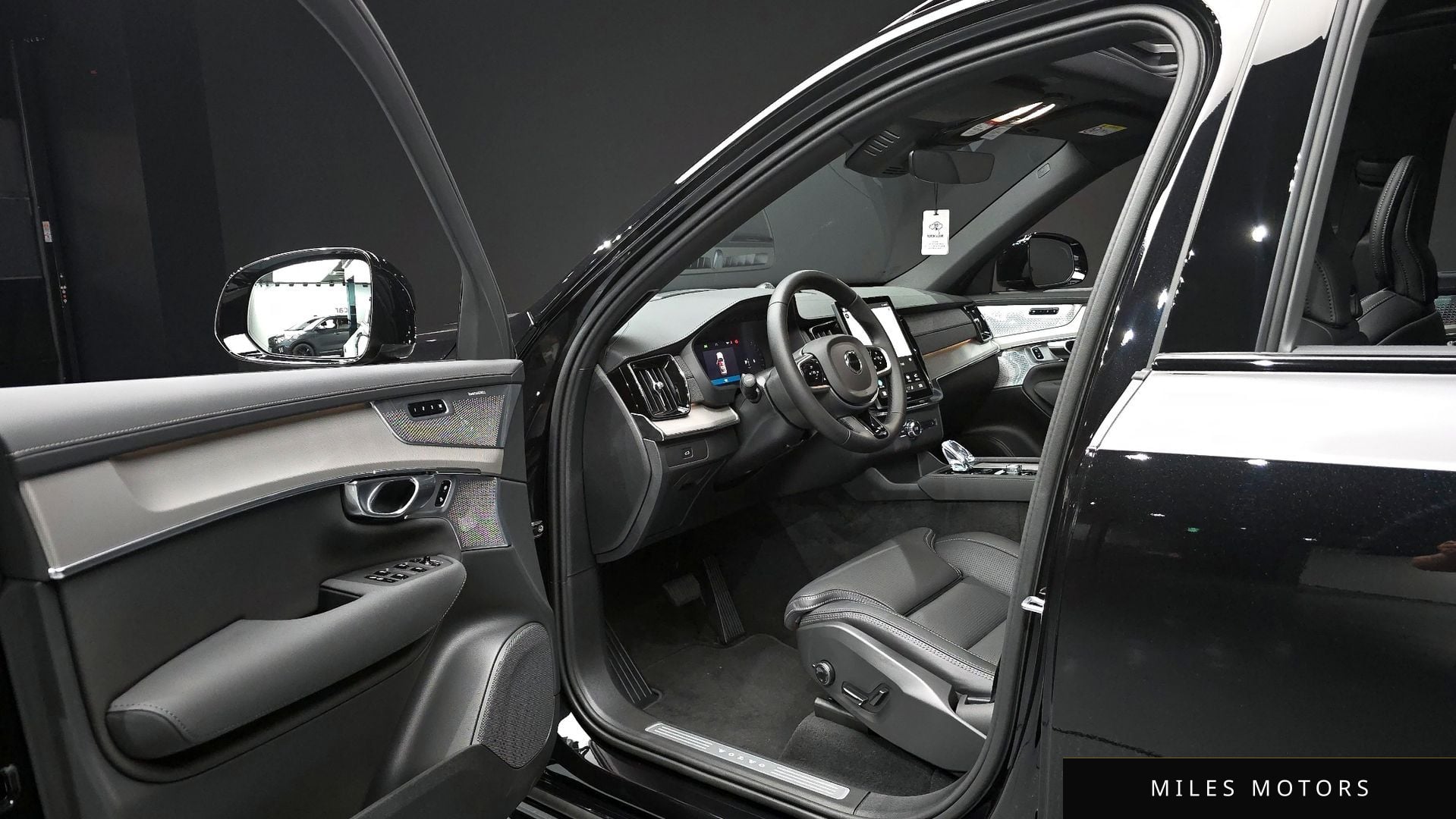 Volvo XC90 2026 — миниатюра 10