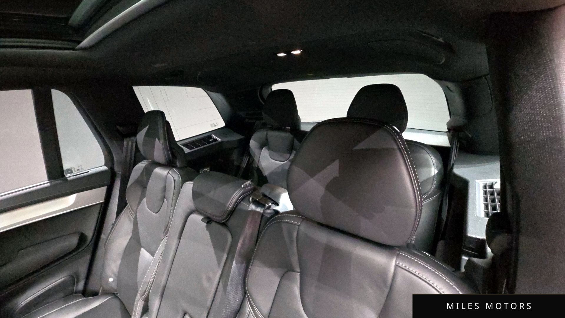 Volvo XC90 2026 — миниатюра 11