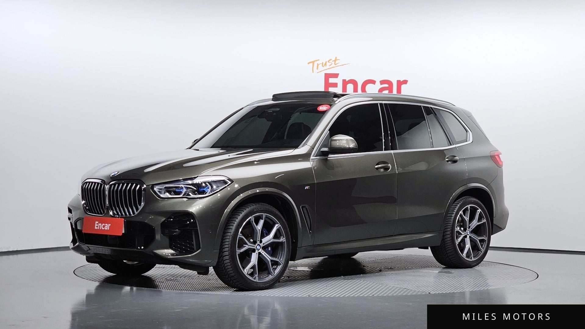 BMW X5 (G05) 2023 — фото 1 из 12