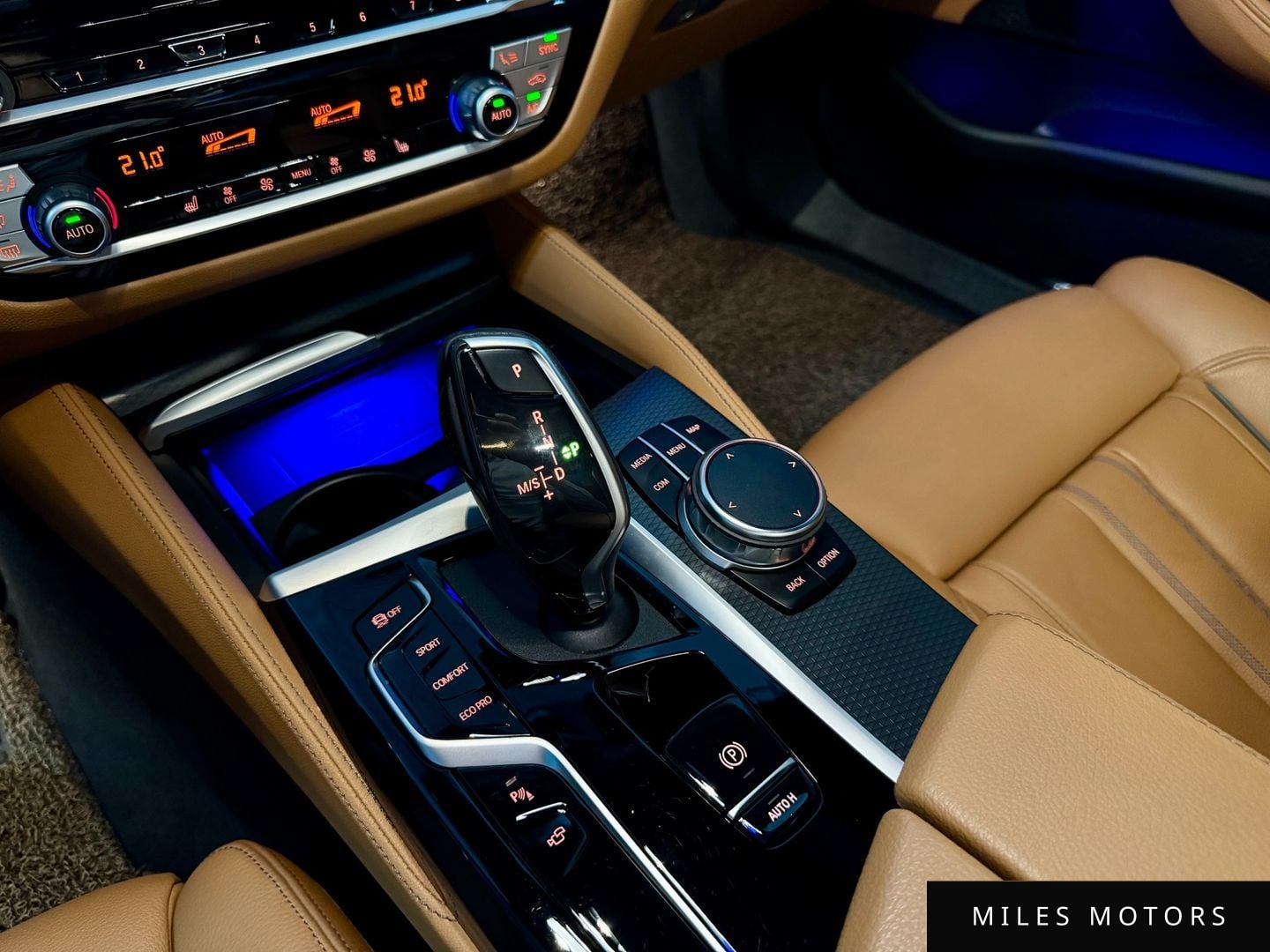 BMW 5 Series (G30) 2023 — миниатюра 9
