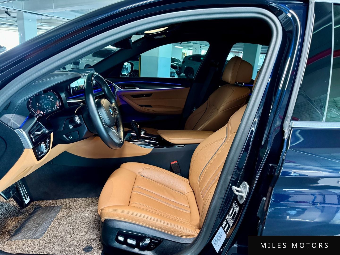 BMW 5 Series (G30) 2023 — миниатюра 10