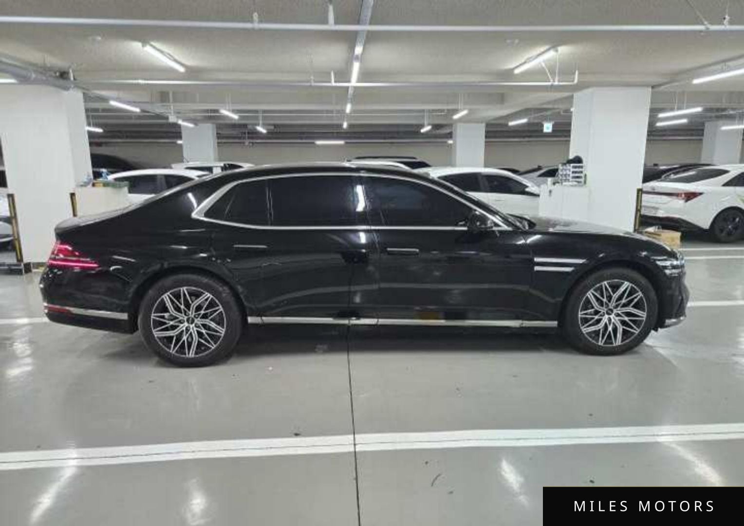 Genesis G90 (RS4) 2023 — миниатюра 11