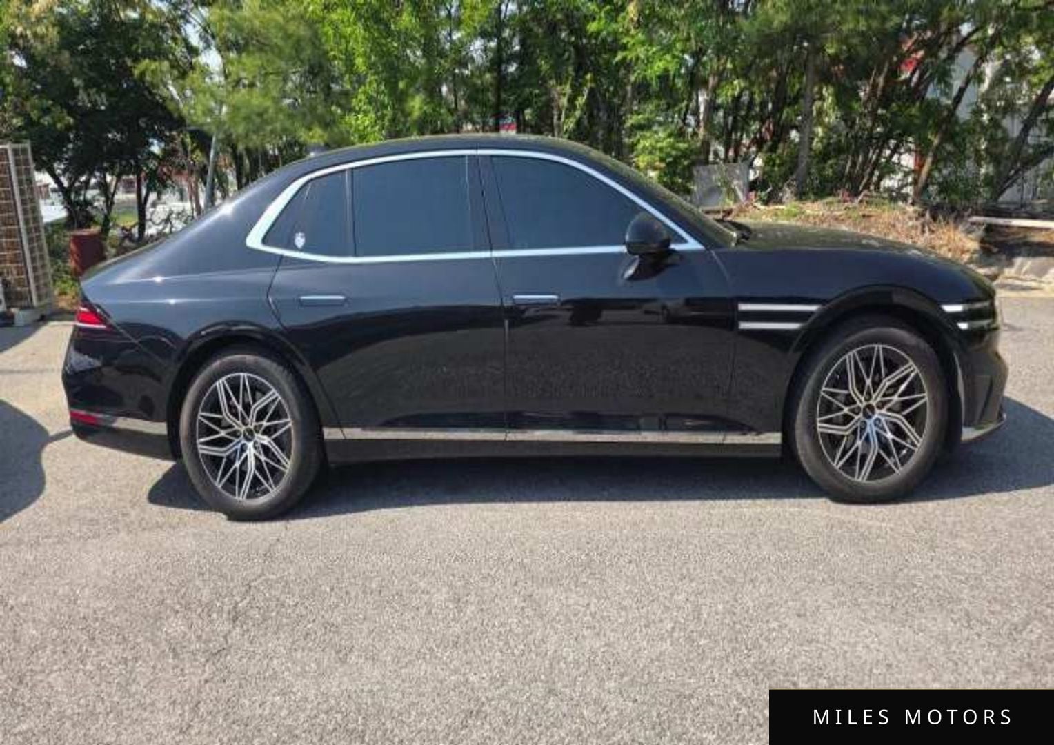 Genesis G90 (RS4) 2023 — миниатюра 11