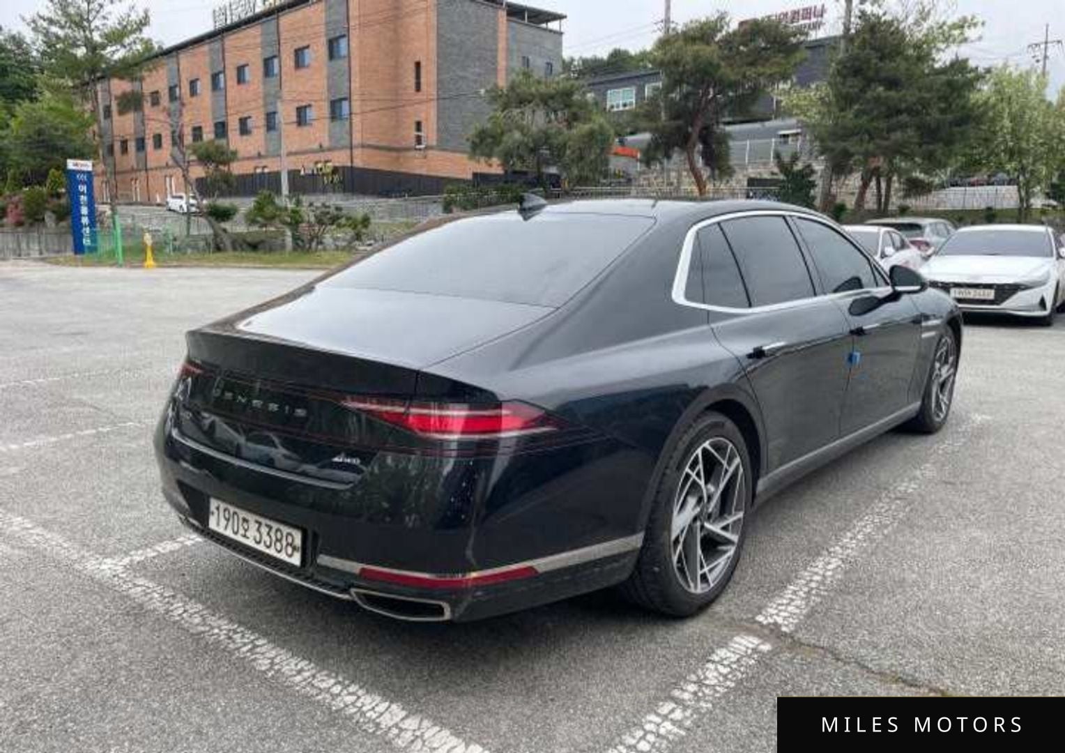 Genesis G90 (RS4) 2022 — миниатюра 6