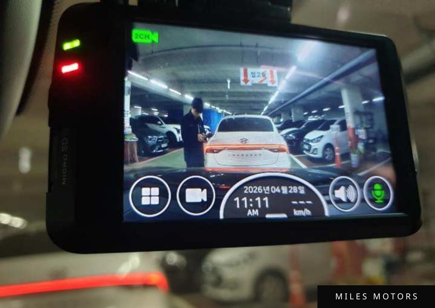 Genesis G90 (RS4) 2023 — миниатюра 10