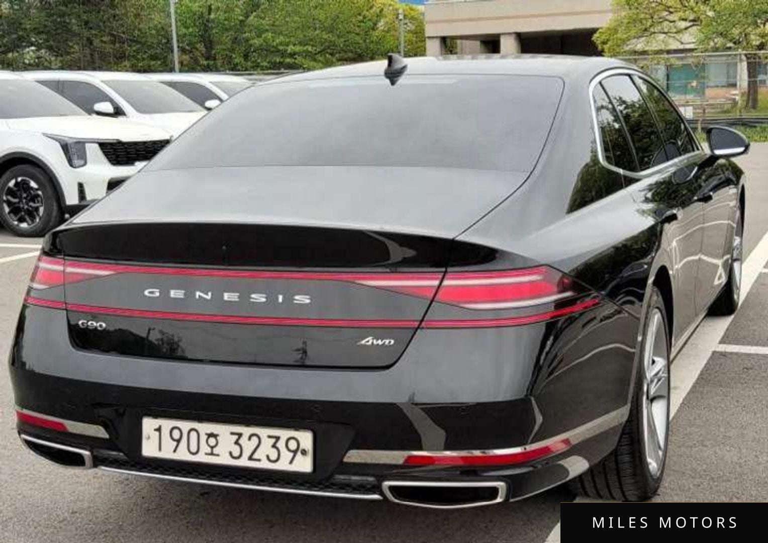 Genesis G90 (RS4) 2022 — миниатюра 3