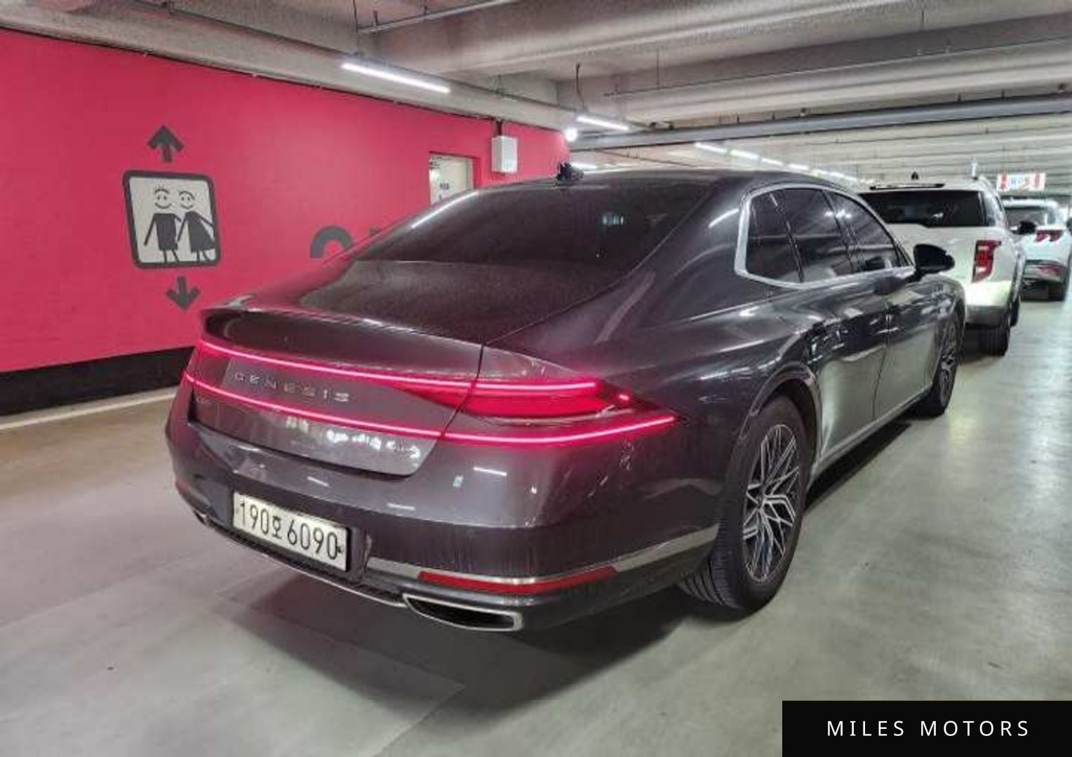 Genesis G90 (RS4) 2022 — миниатюра 6