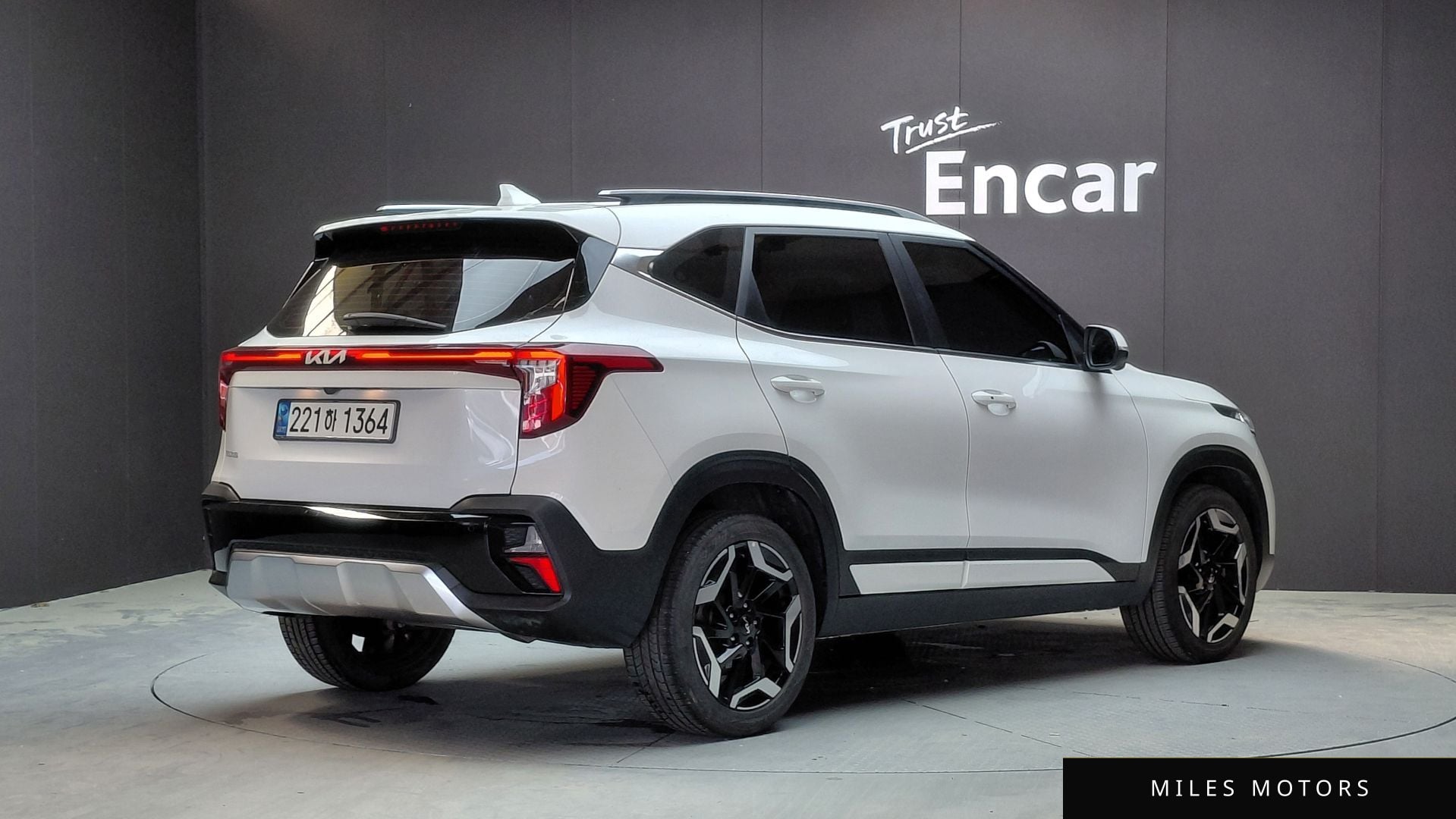 Kia Seltos 2023 — миниатюра 2
