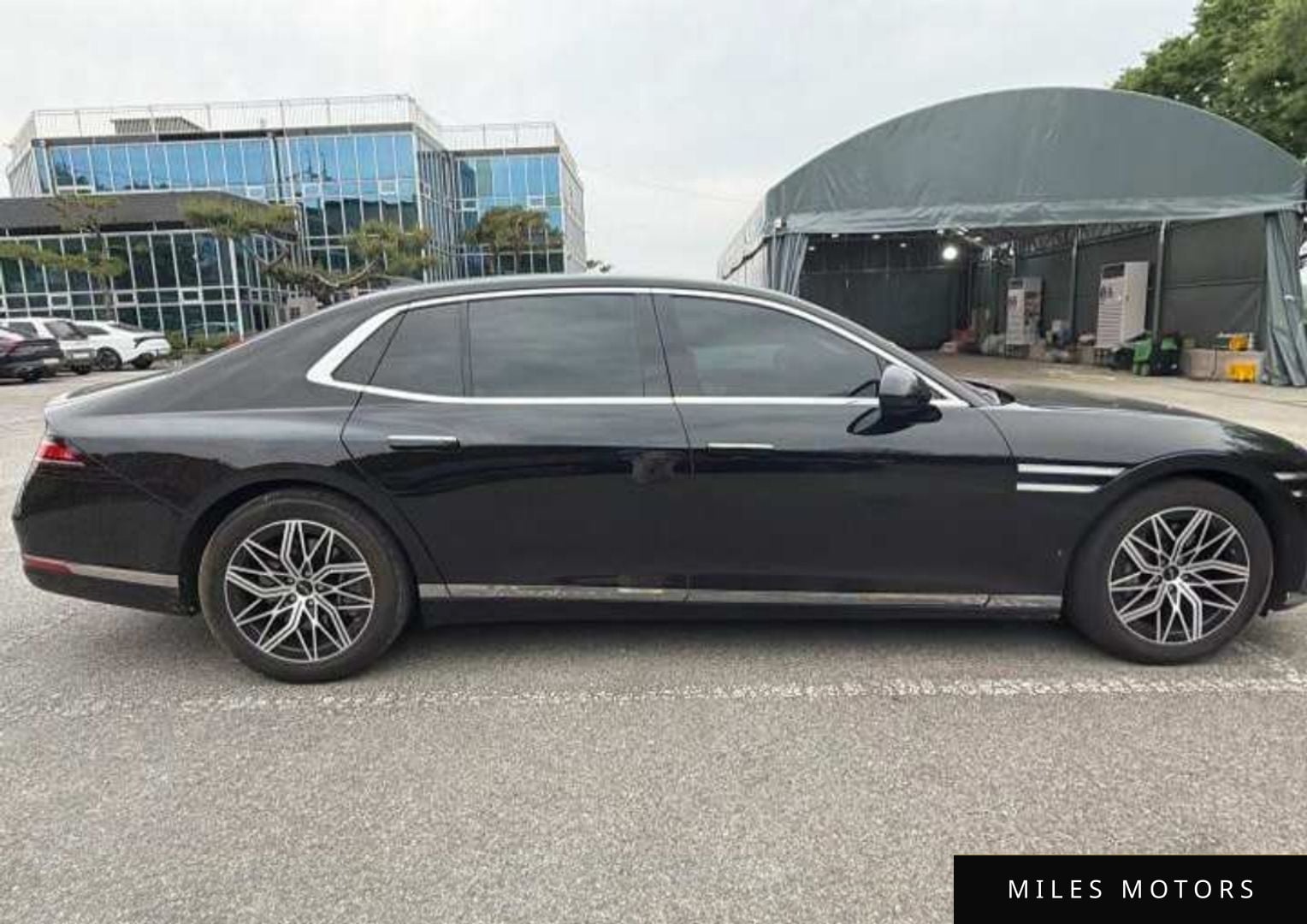 Genesis G90 (RS4) 2023 — миниатюра 5