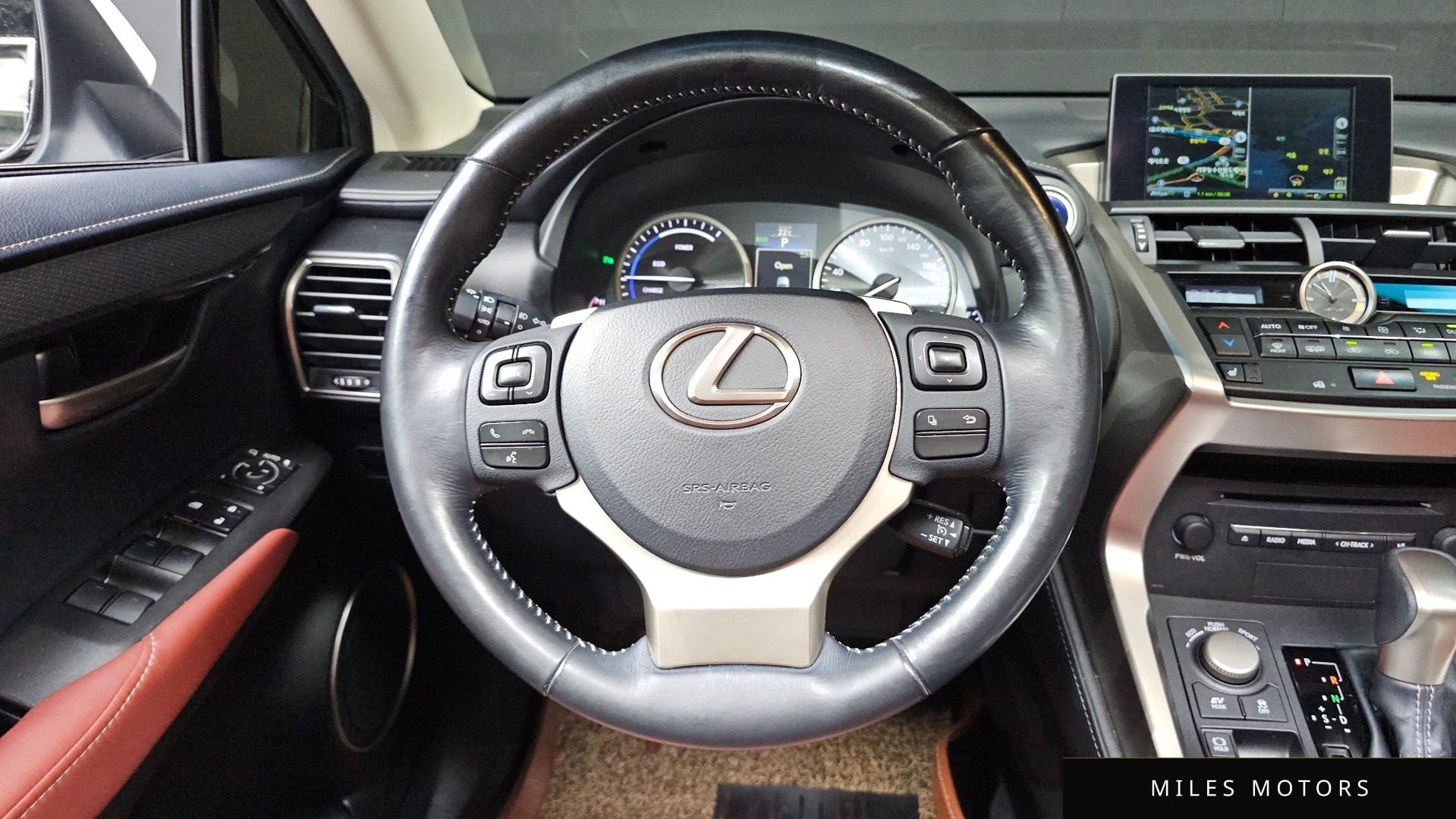 Лексус NX300h 2016 — миниатюра 11