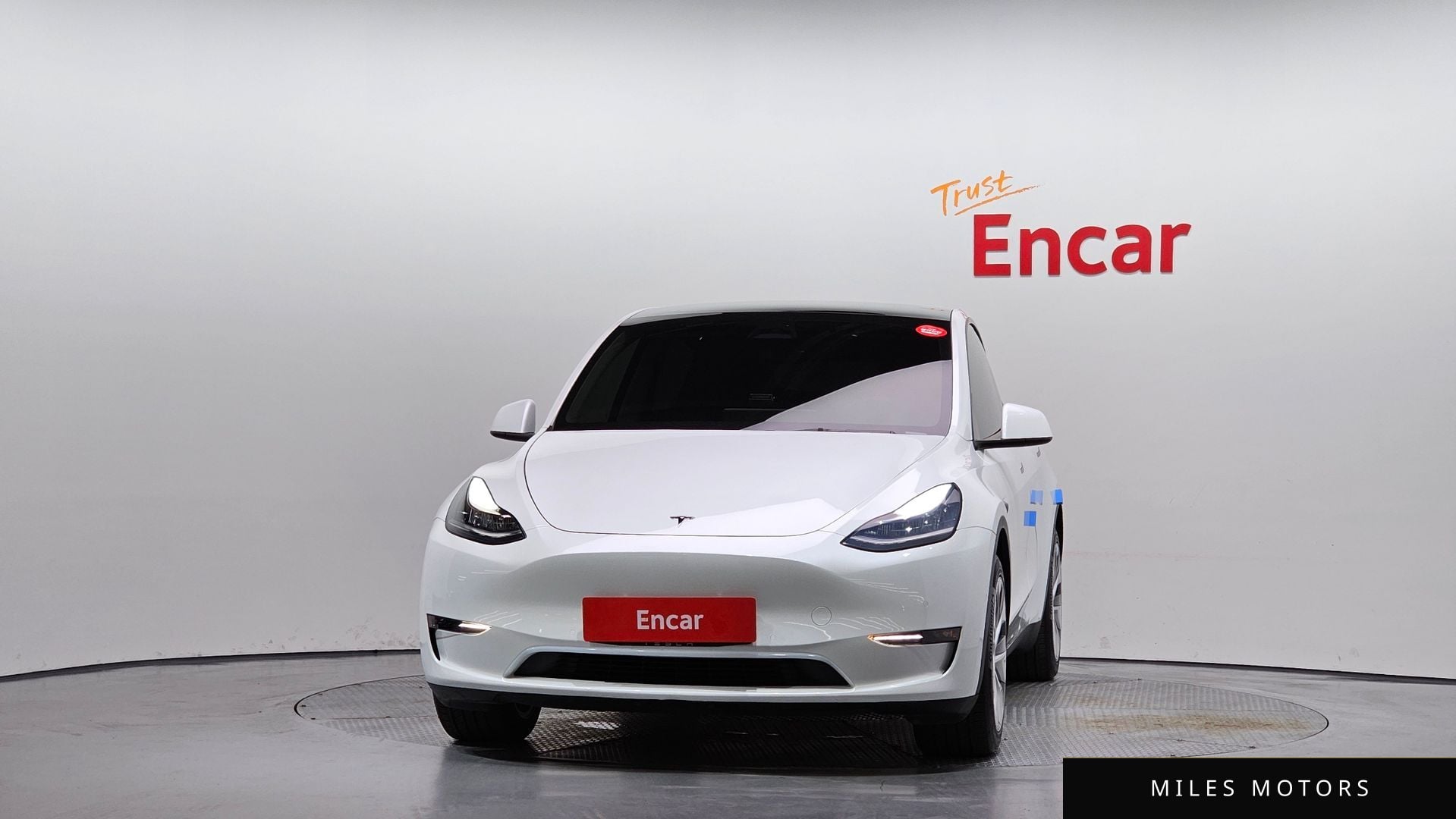 Tesla Model Y 2022 — миниатюра 3