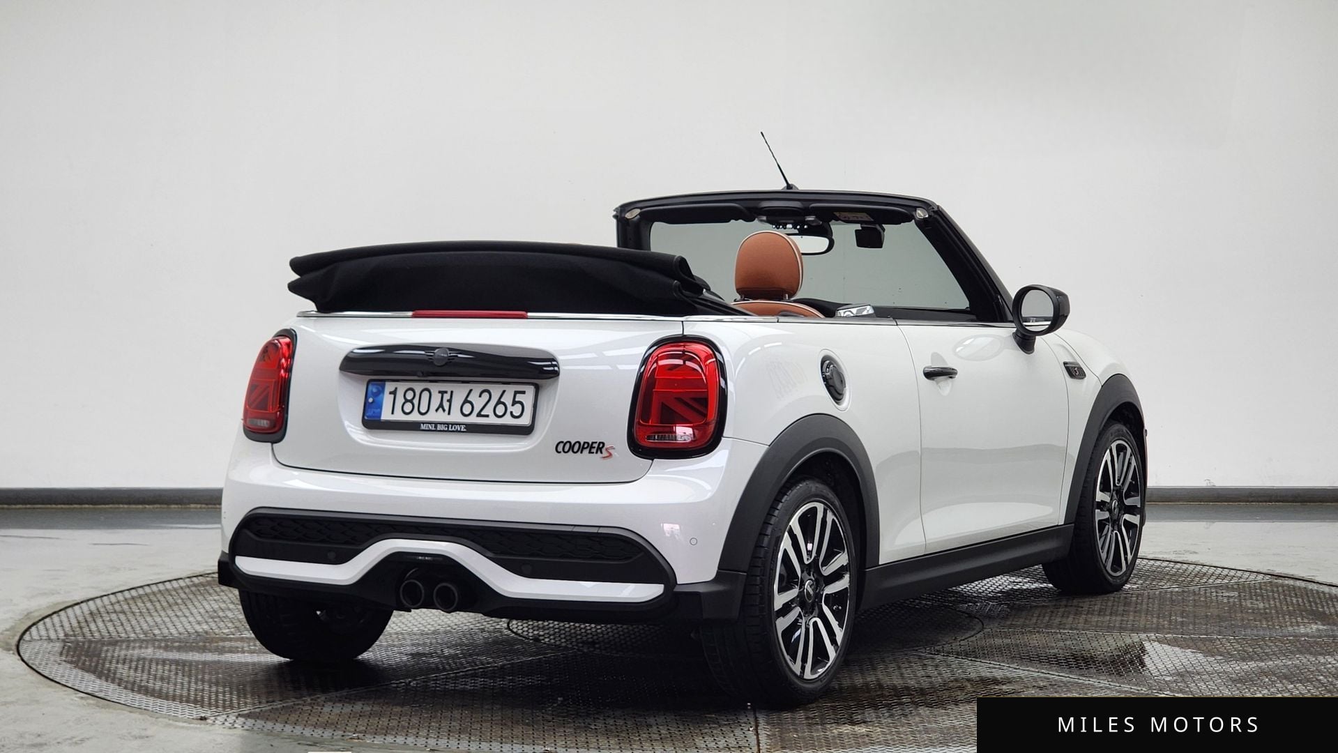 MINI Cooper Convertible 2024 — миниатюра 2