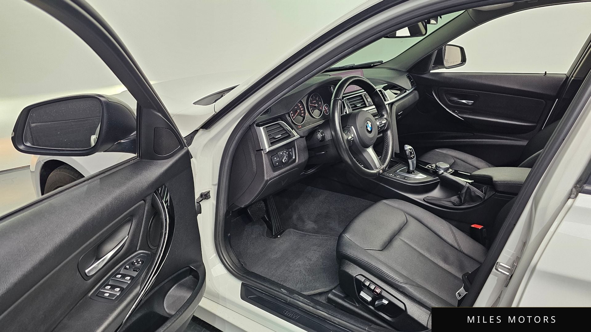 BMW 3 Series (F30) 2016 — миниатюра 10
