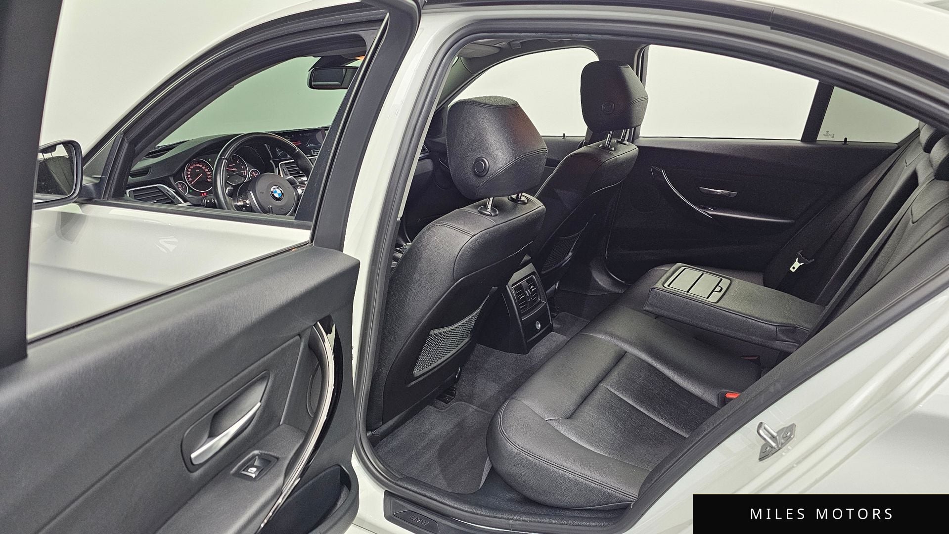 BMW 3 Series (F30) 2016 — миниатюра 11