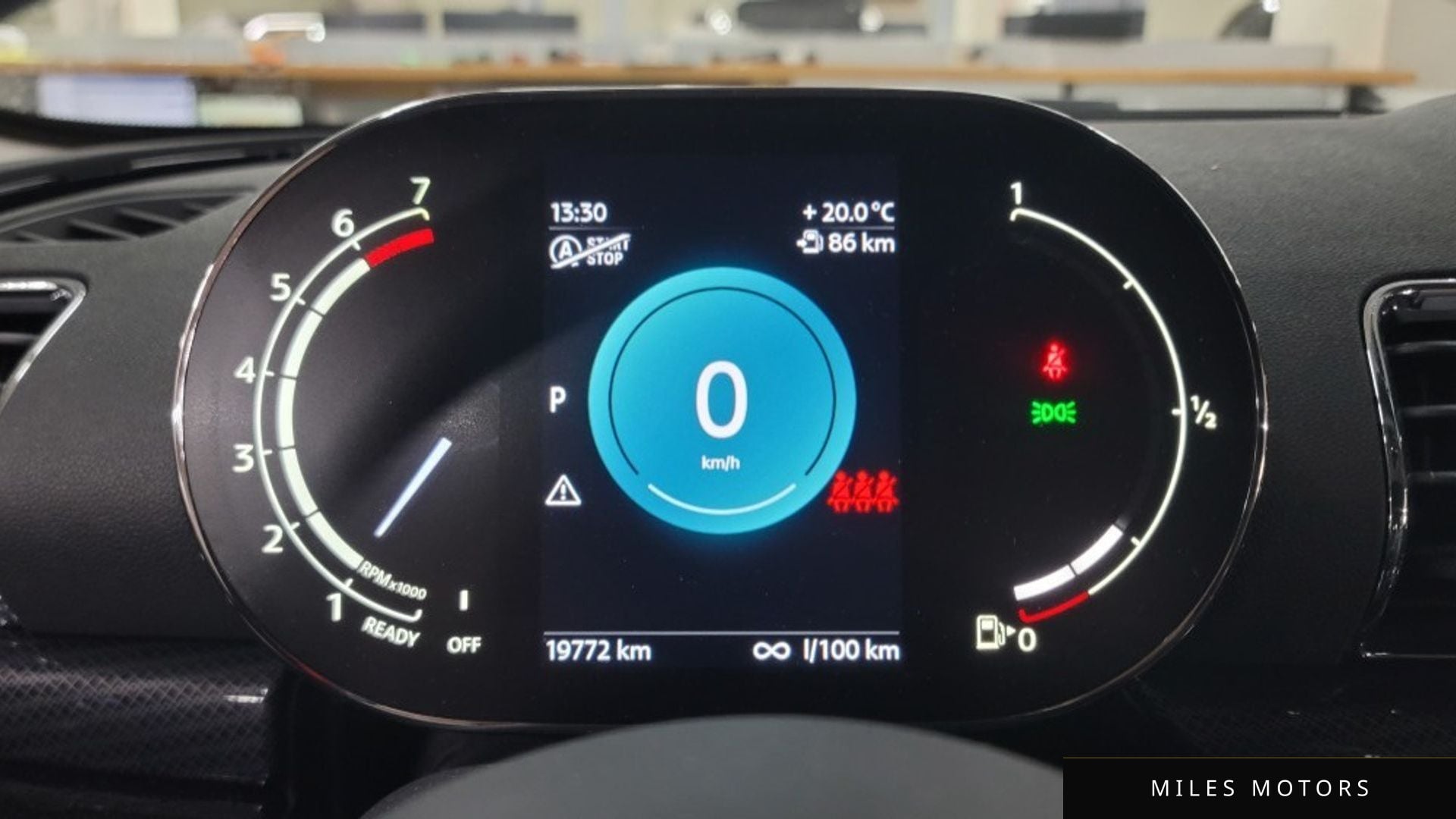 MINI Clubman 2023 — миниатюра 9