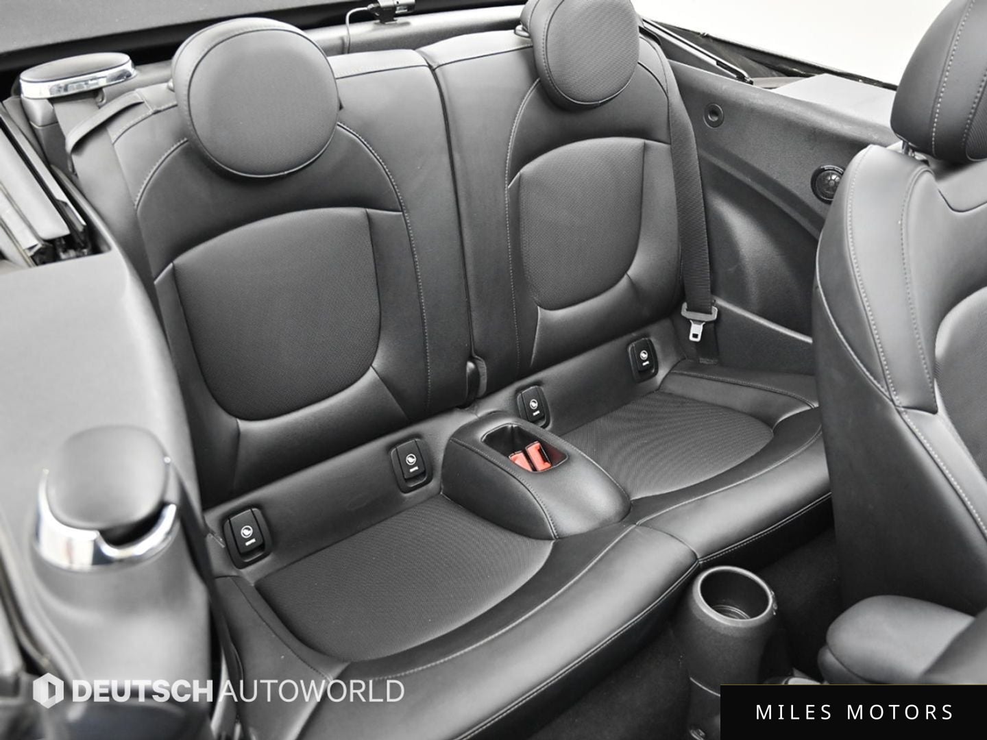 MINI Cooper Convertible 2016 — миниатюра 12