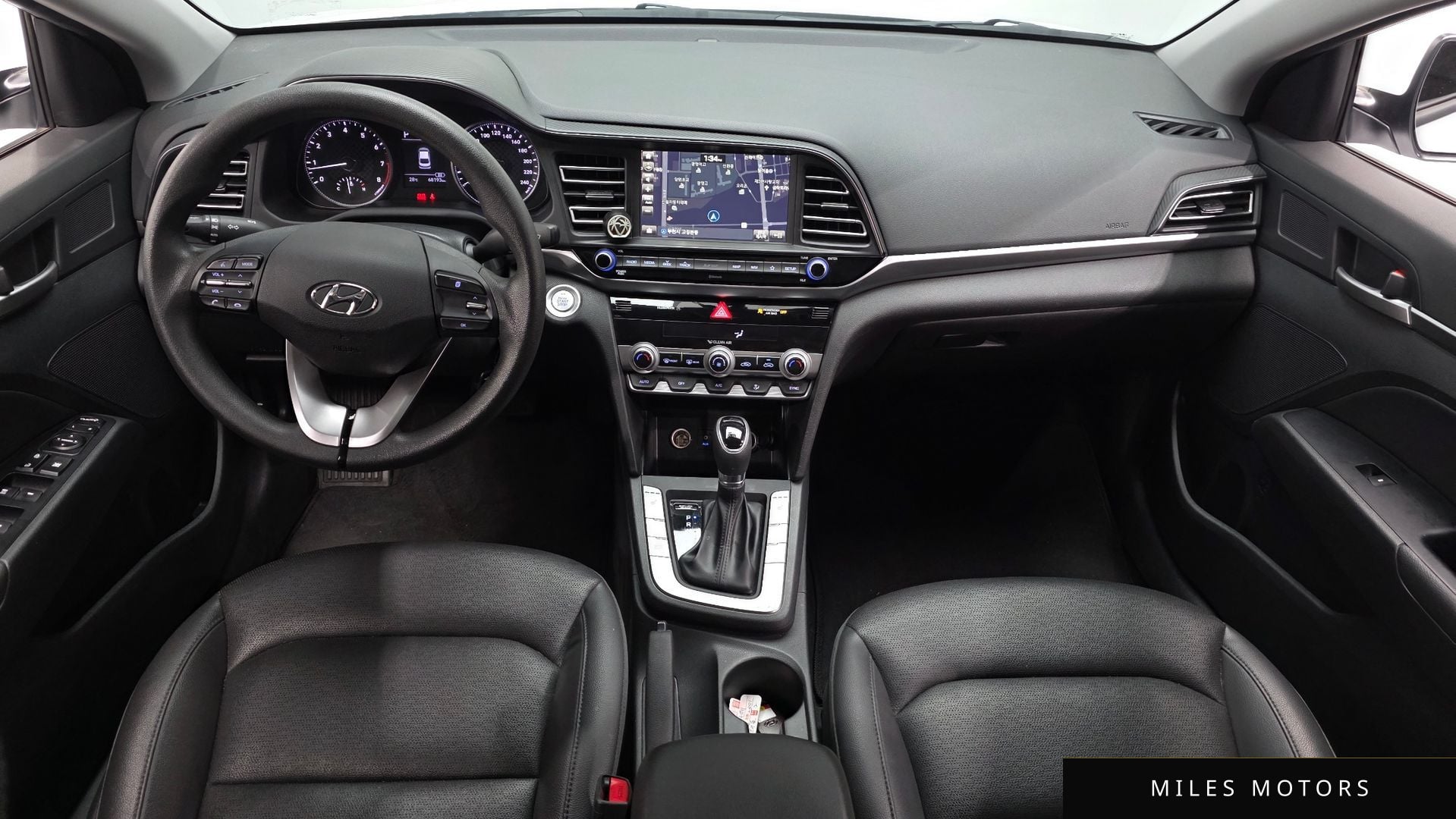 Hyundai AVANTE 2019 — миниатюра 7