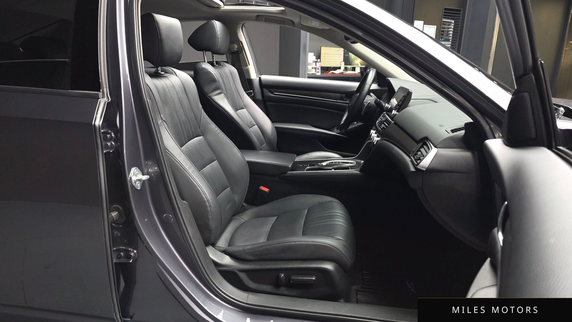 Honda Accord 2018 — миниатюра 11