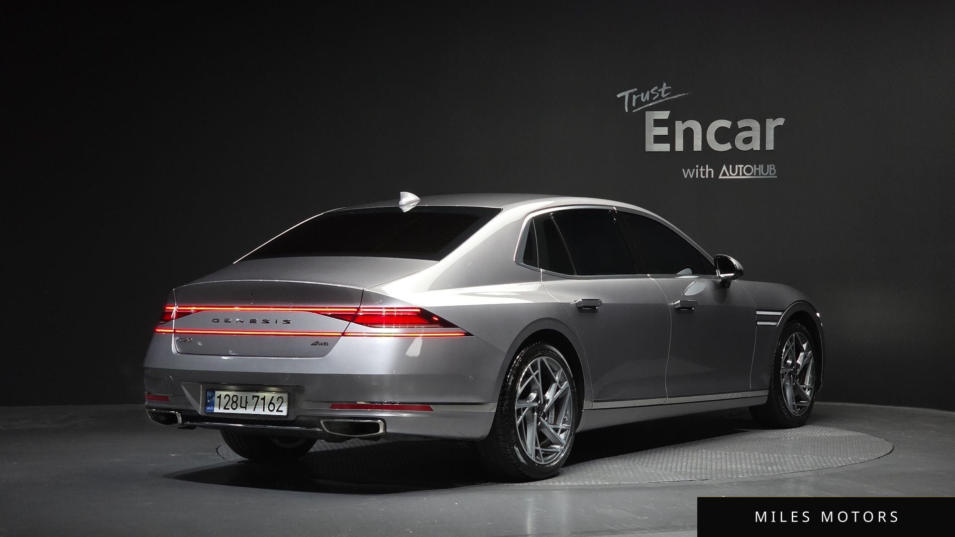 Genesis G90 (RS4) 2024 — миниатюра 2
