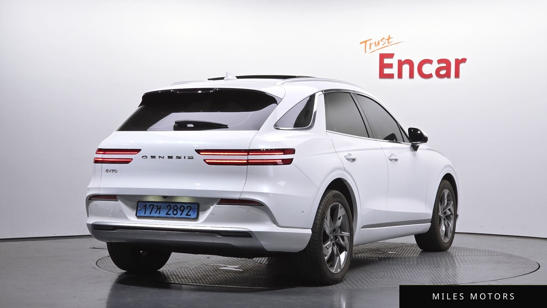 Genesis GV70 2022 — миниатюра 2