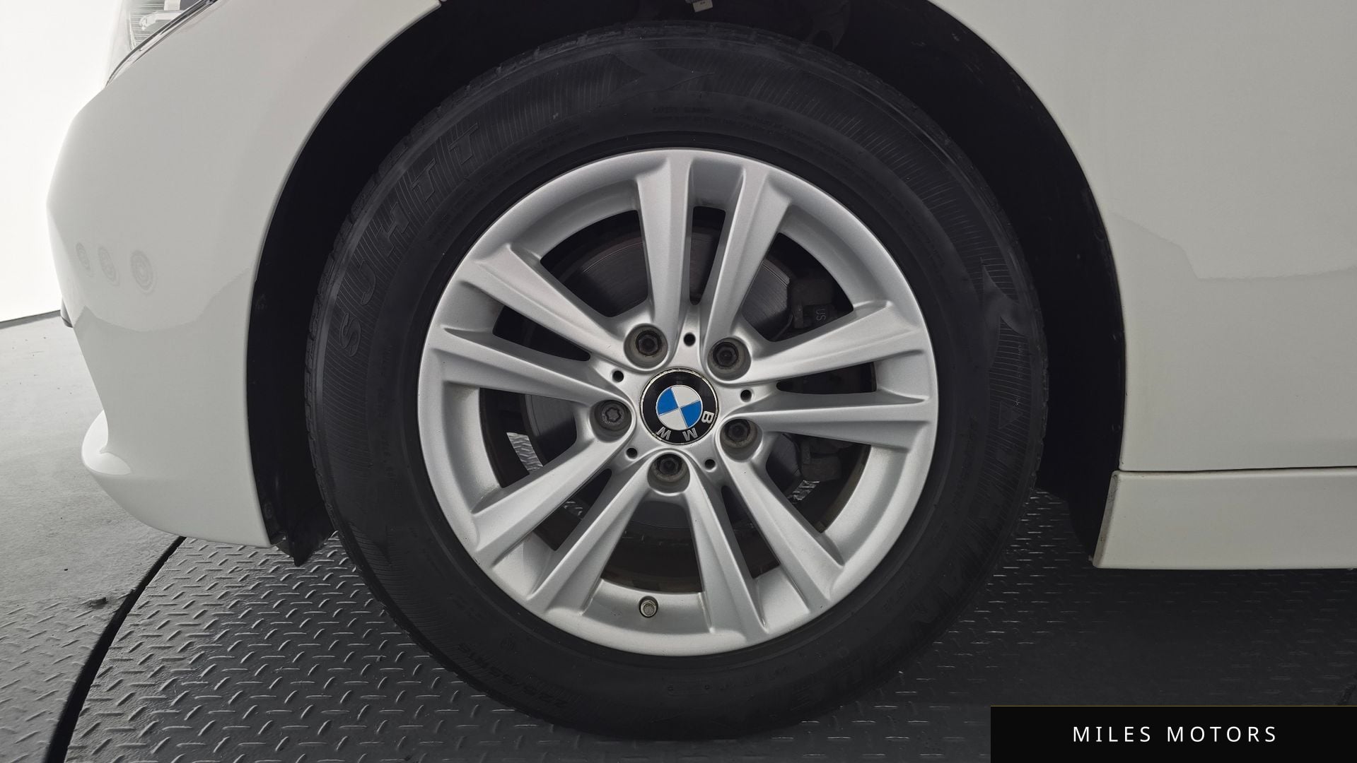 BMW 3 Series (F30) 2017 — миниатюра 4